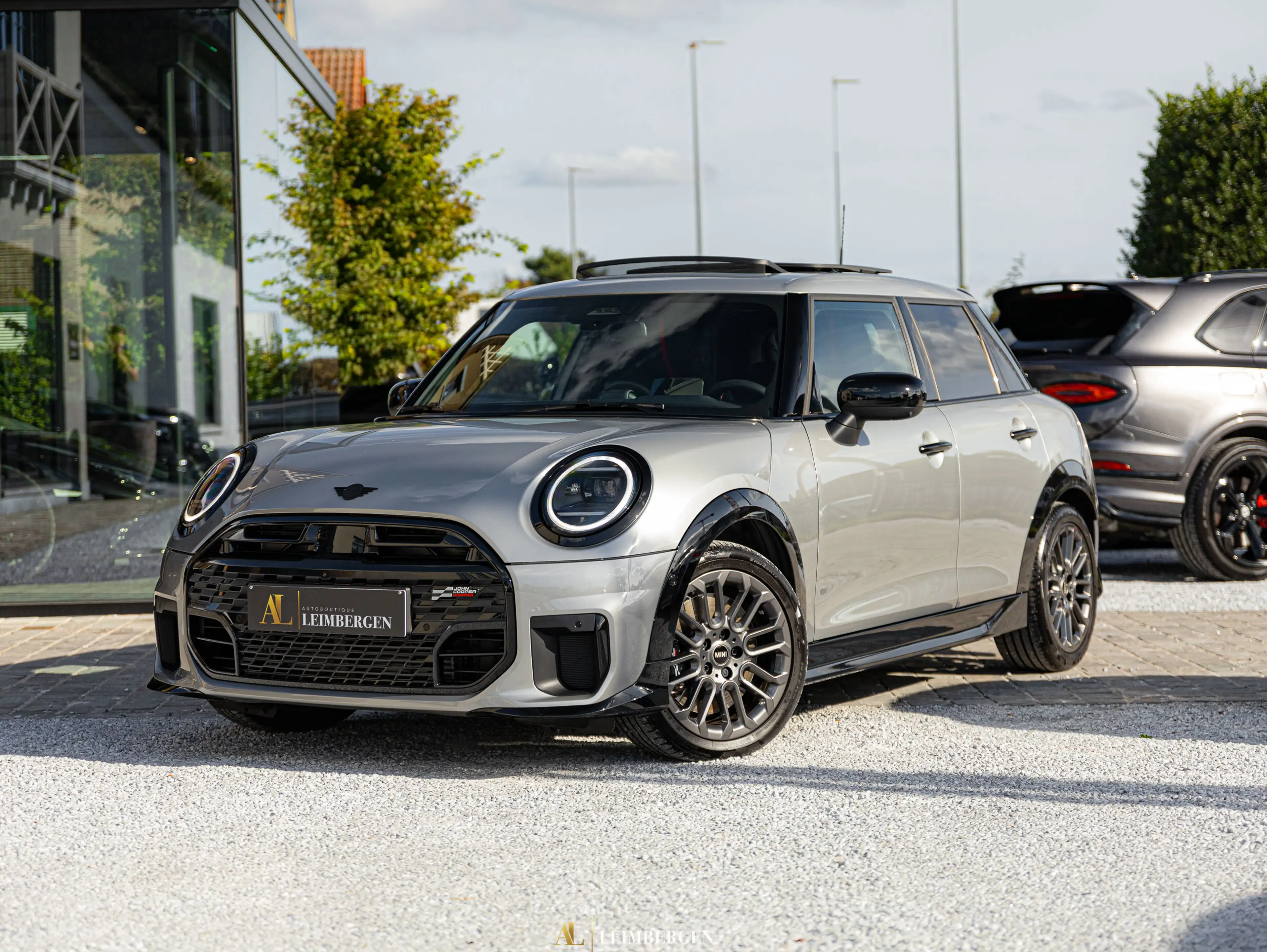 MINI Cooper S John Cooper Works / XL Pack / Harman Kardon / Pano / 360° / Massage / Seat Heating / Head-Up — photo 2