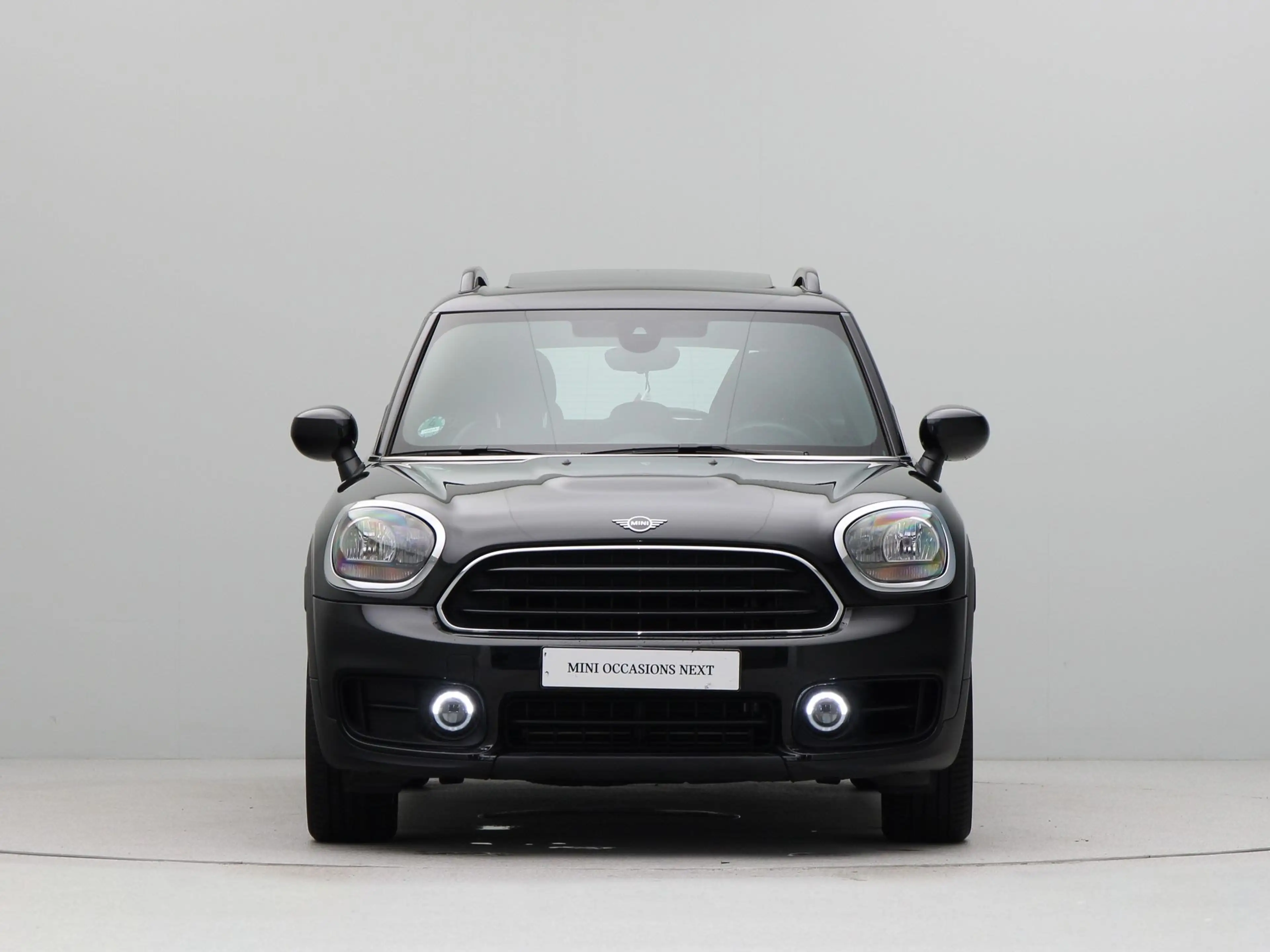 MINI One Countryman Business Edition — photo 5