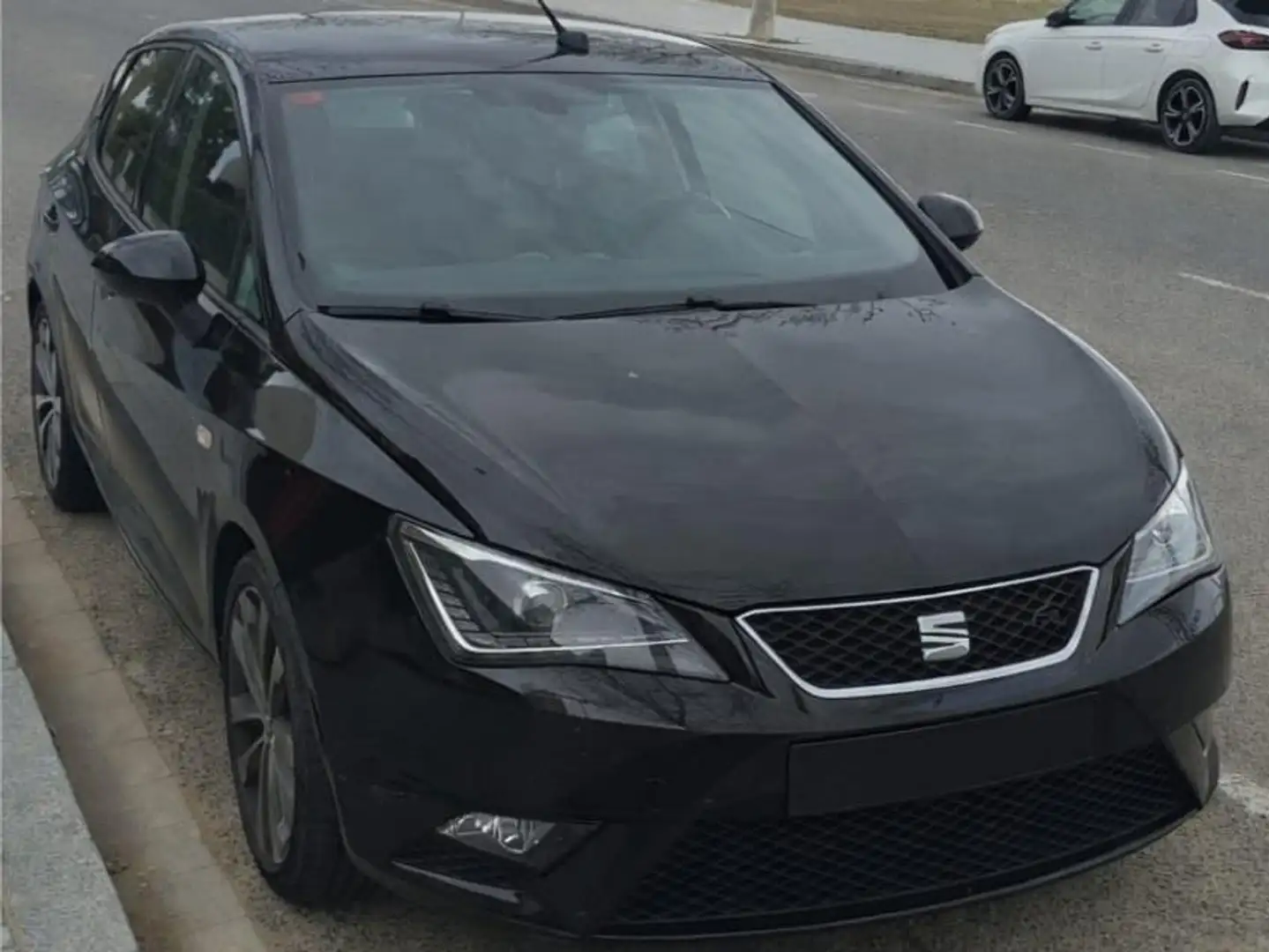SEAT Ibiza Ibiza 1.0 EcoTSI S Negro - 2