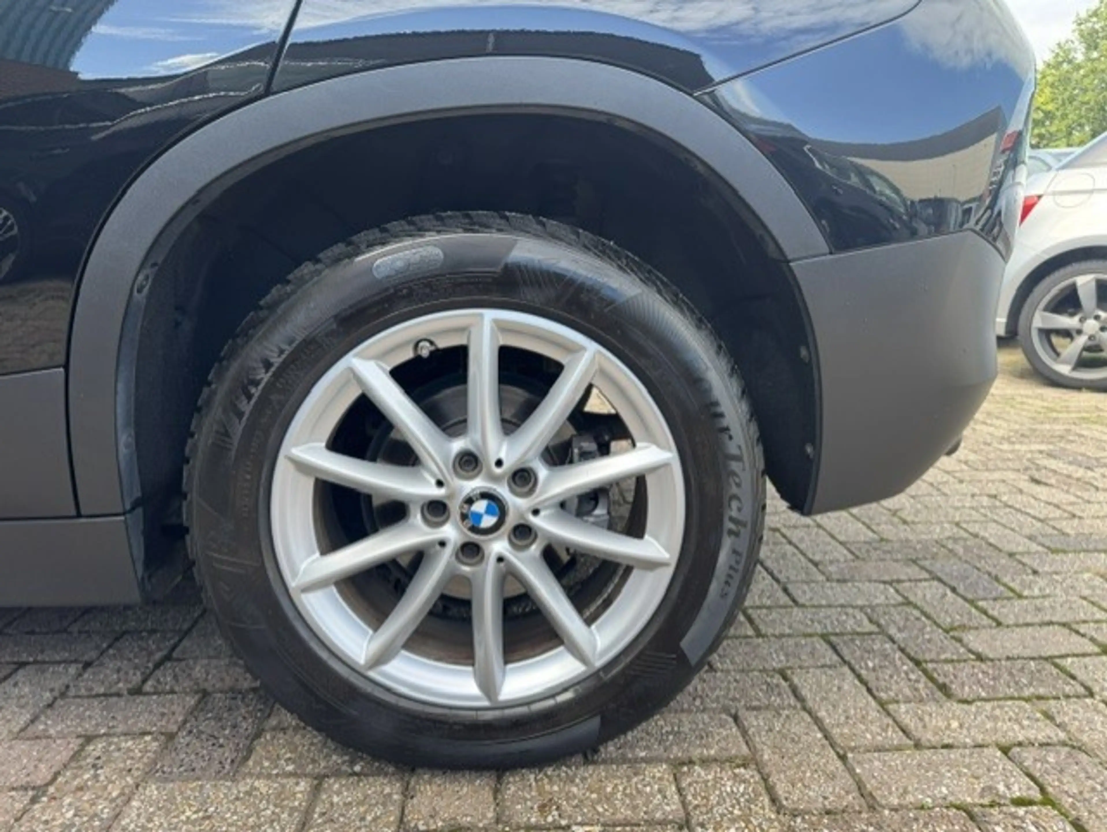 BMW X2 SDrive18i Executive - Sportstoelen - Leder -LED - — photo 12