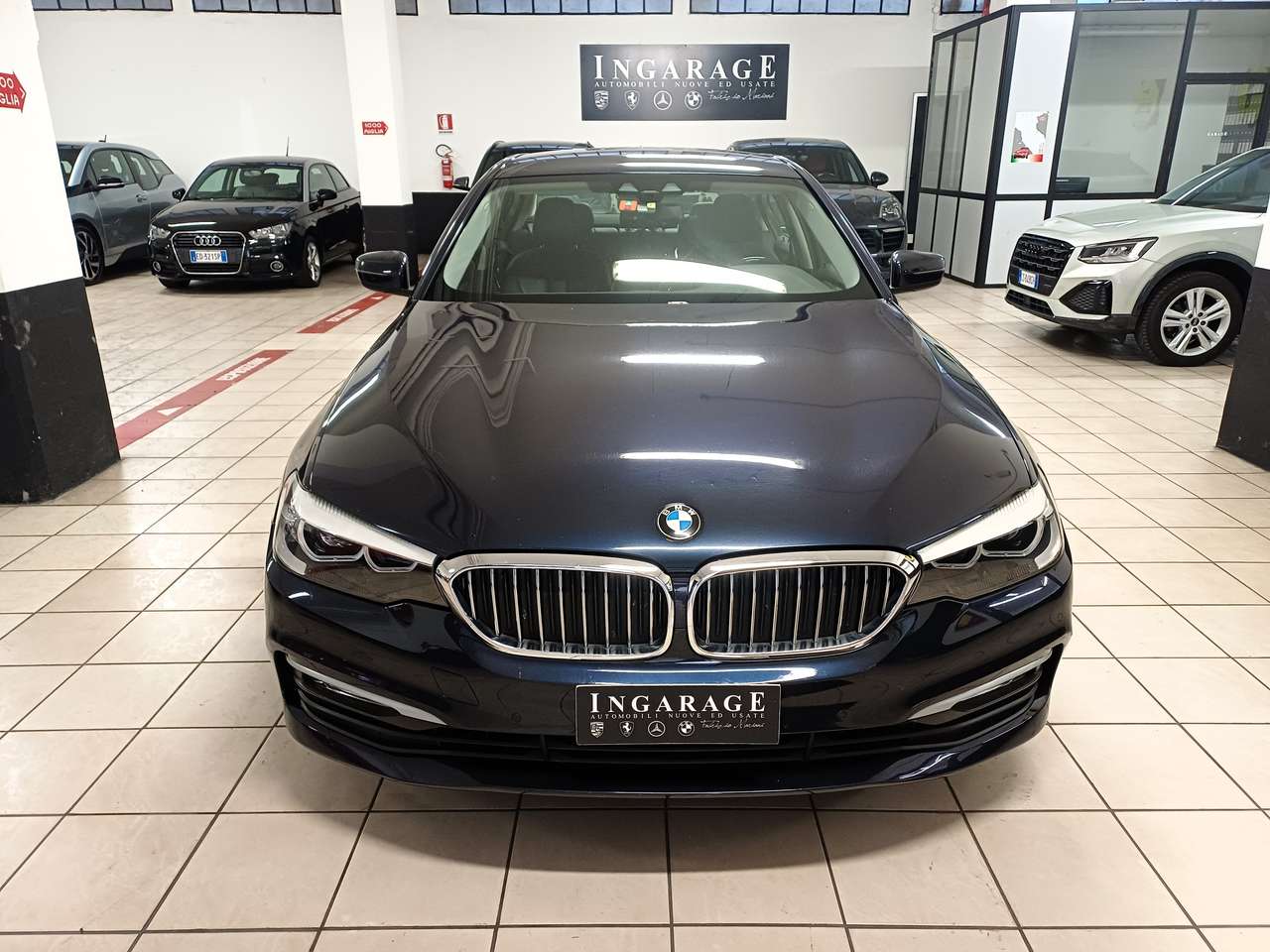 BMW 520 Serie 5 G30 2017 Berlina 520d Luxury auto