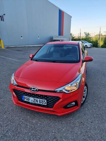 Imagine Hyundai i20 1.2 Pure