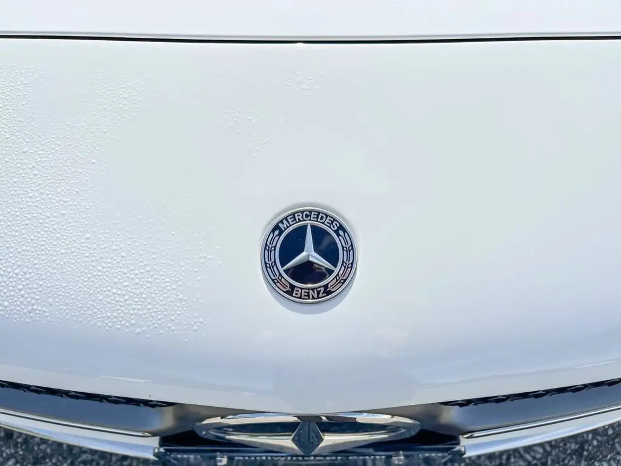 Mercedes-Benz CLA снимка Mercedes-Benz CLA