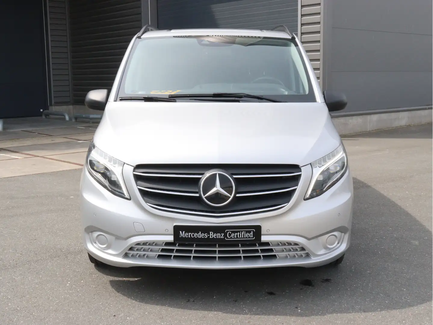 Mercedes-Benz Vito 114 CDI Lang | 2x schuifdeur | Carplay | Navigatie Grijs - 2