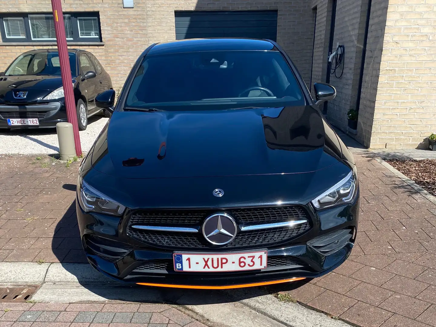 Mercedes-Benz CLA 250 CLA 250 7G-DCT Edition 1 Zwart - 2