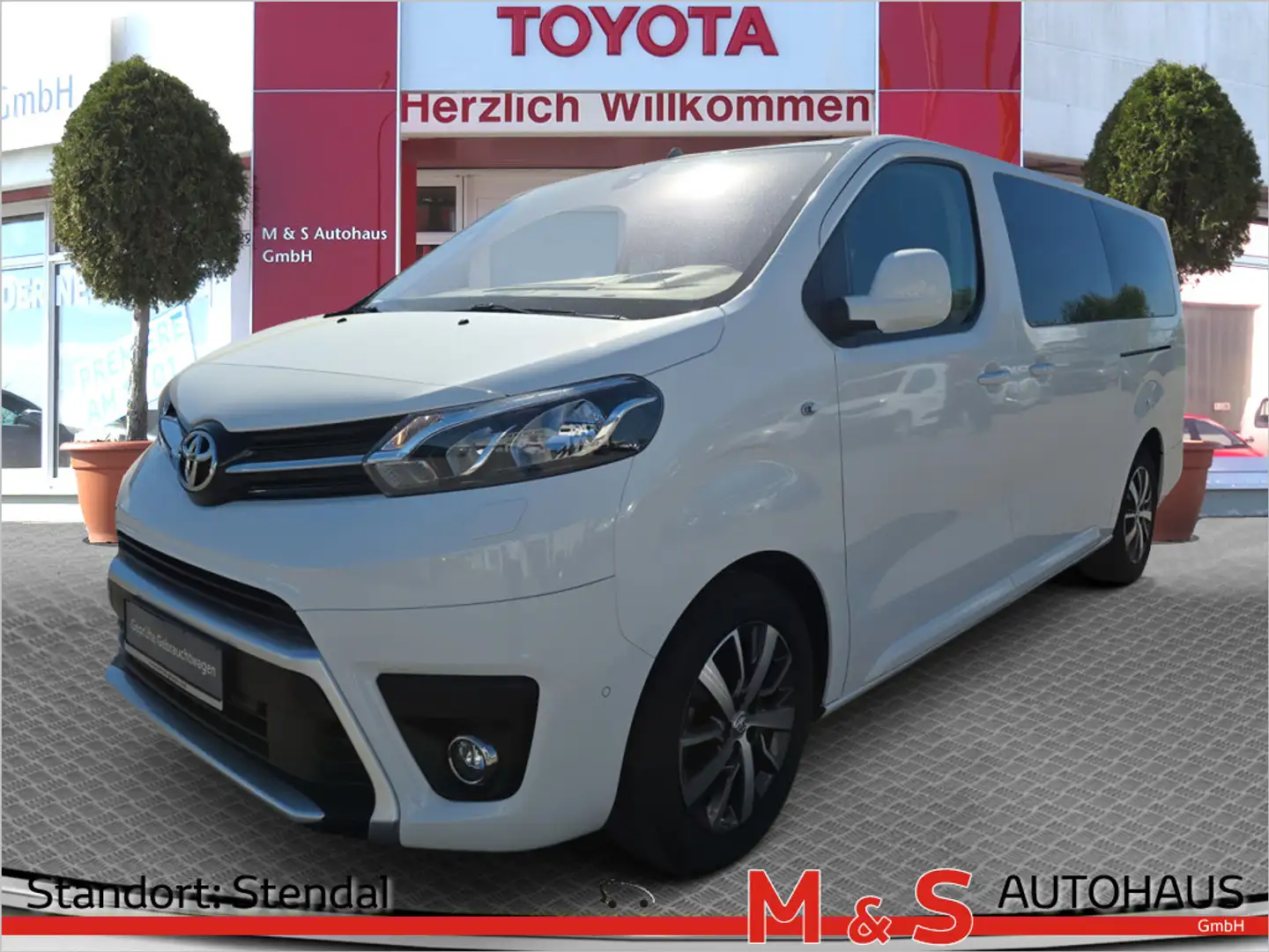 Toyota Proace Verso 2.0 L2 Shuttle Comfort USB KLIMA Bílá - 1