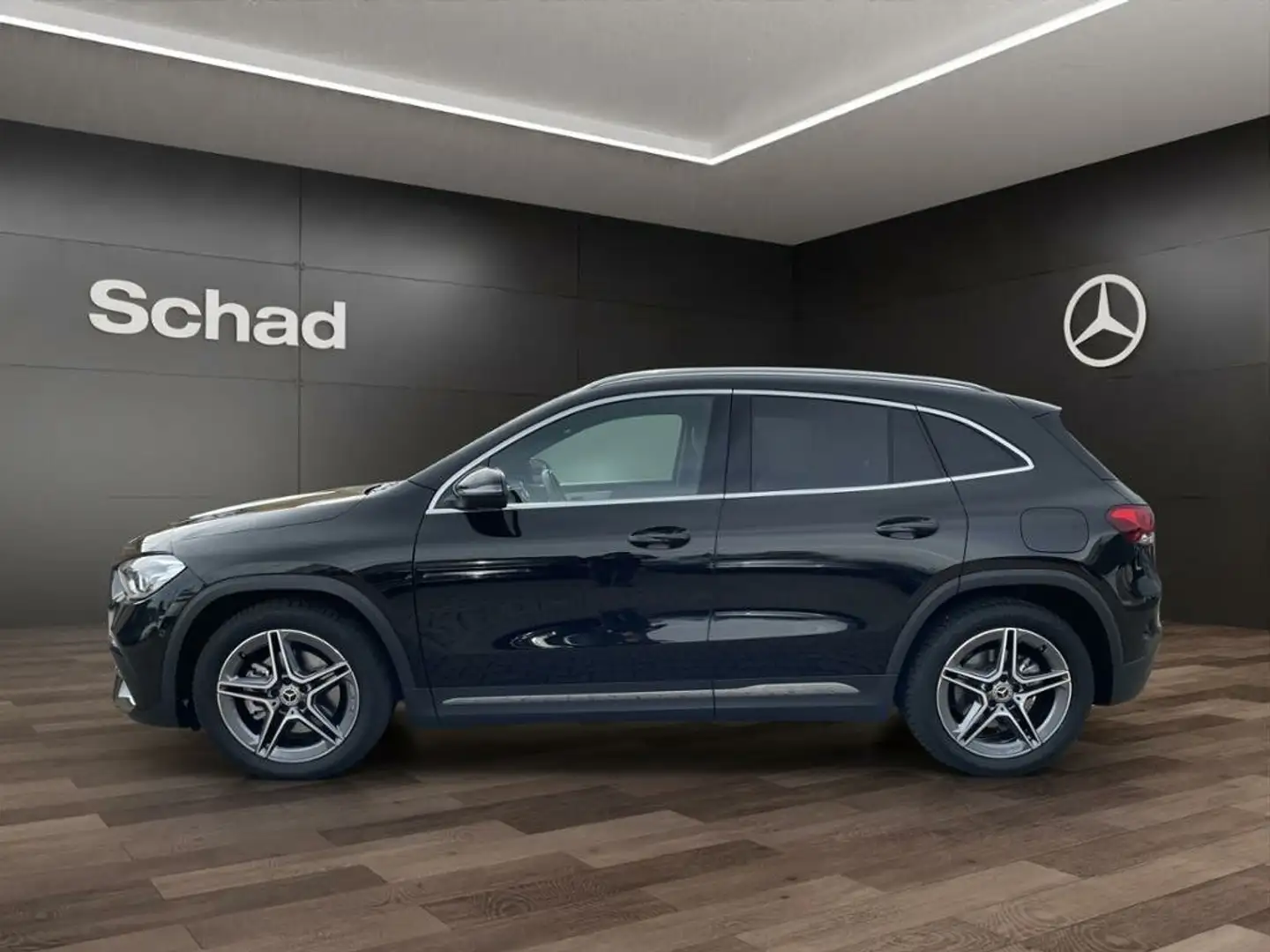 Mercedes-Benz GLA 250 GLA 250 4M AMG+PANO+LED+AHK+KAMERA+KEYLESS+SOUND Zwart - 2