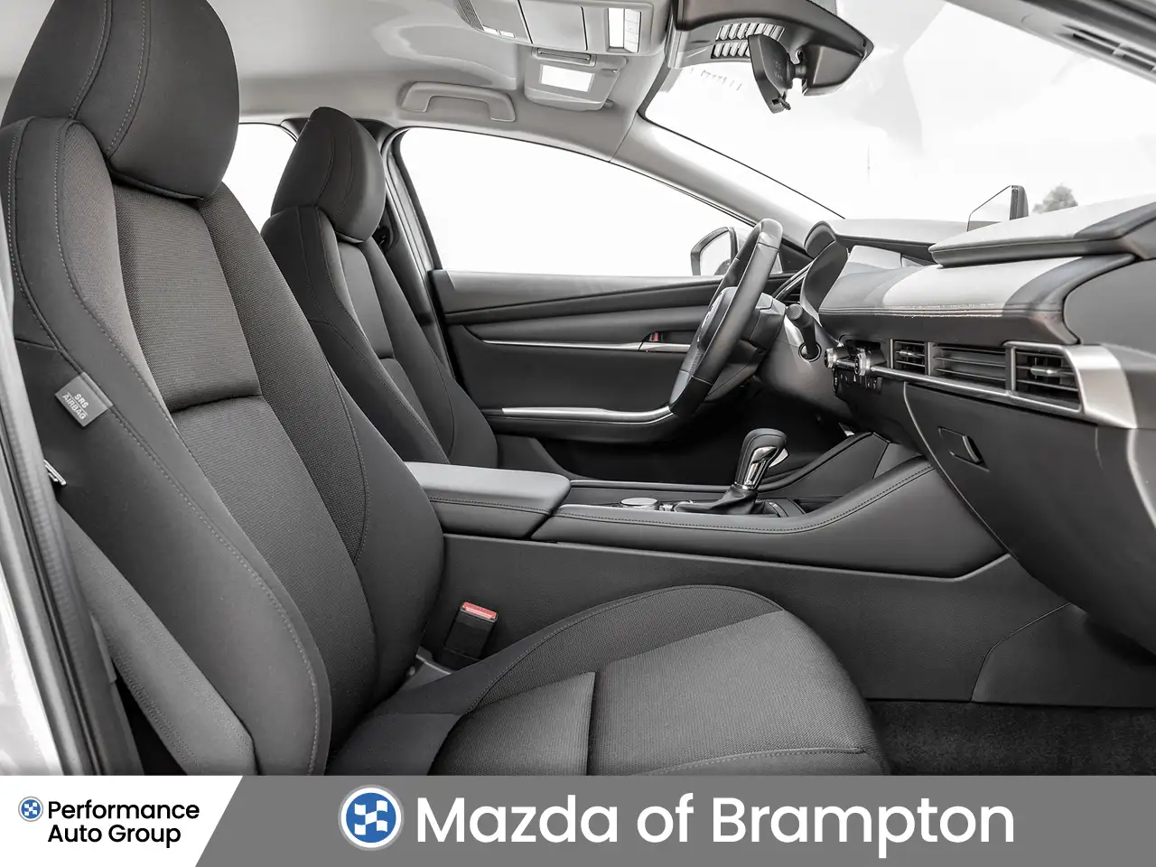 Mazda 3 снимка Mazda 3