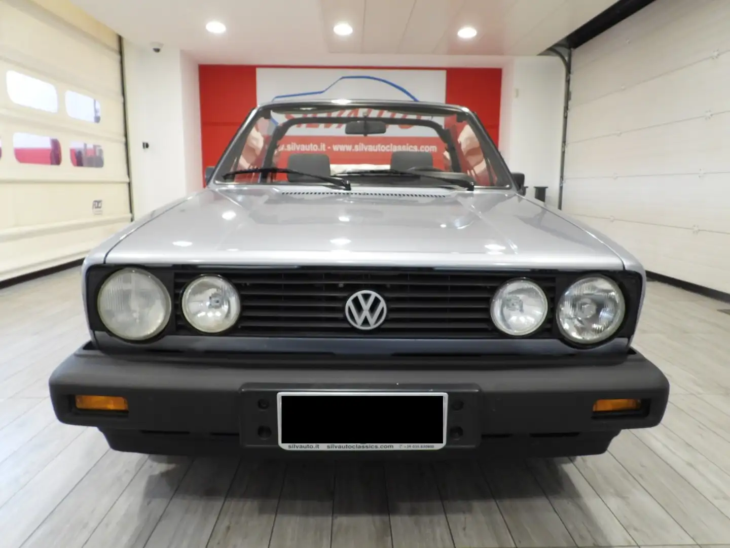 Volkswagen Golf CABRIOLET 1.1L MKI - SICURA RIVALUTAZIONE  (1980) Срібний - 2