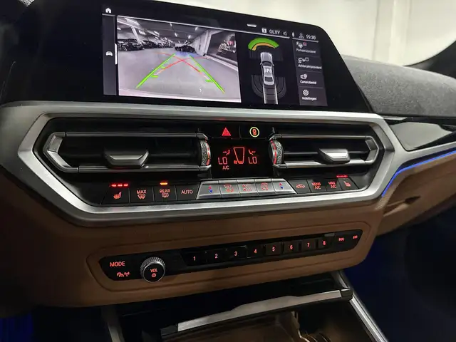 BMW 3 Series view 15