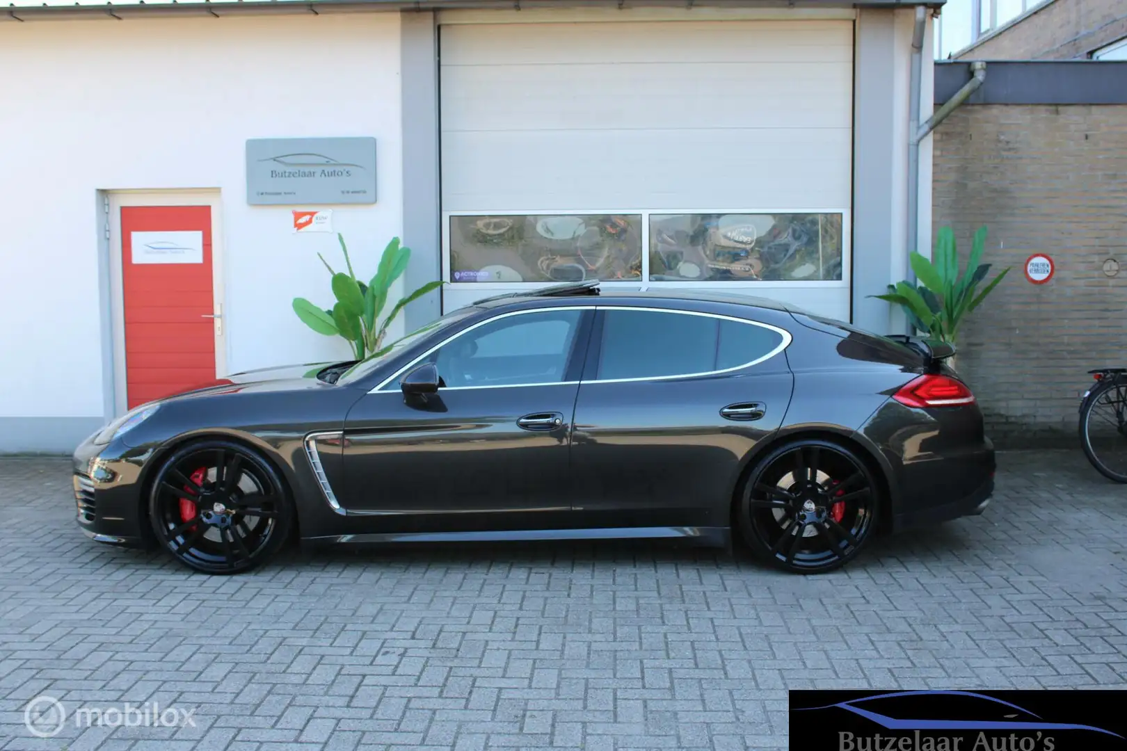 Porsche Panamera 4.8 Turbo S Full Option 520PK 22inch Luid! Grigio - 2