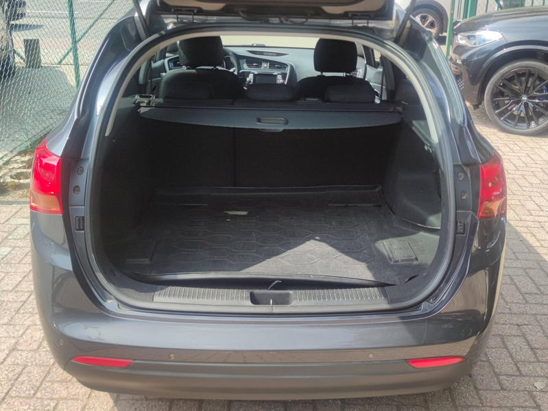 Kia Ceed SW / cee'd SW Cee'd SW 1.4i Mind !!!  66000 KM / NIEUWSTAAT !!! — photo 14