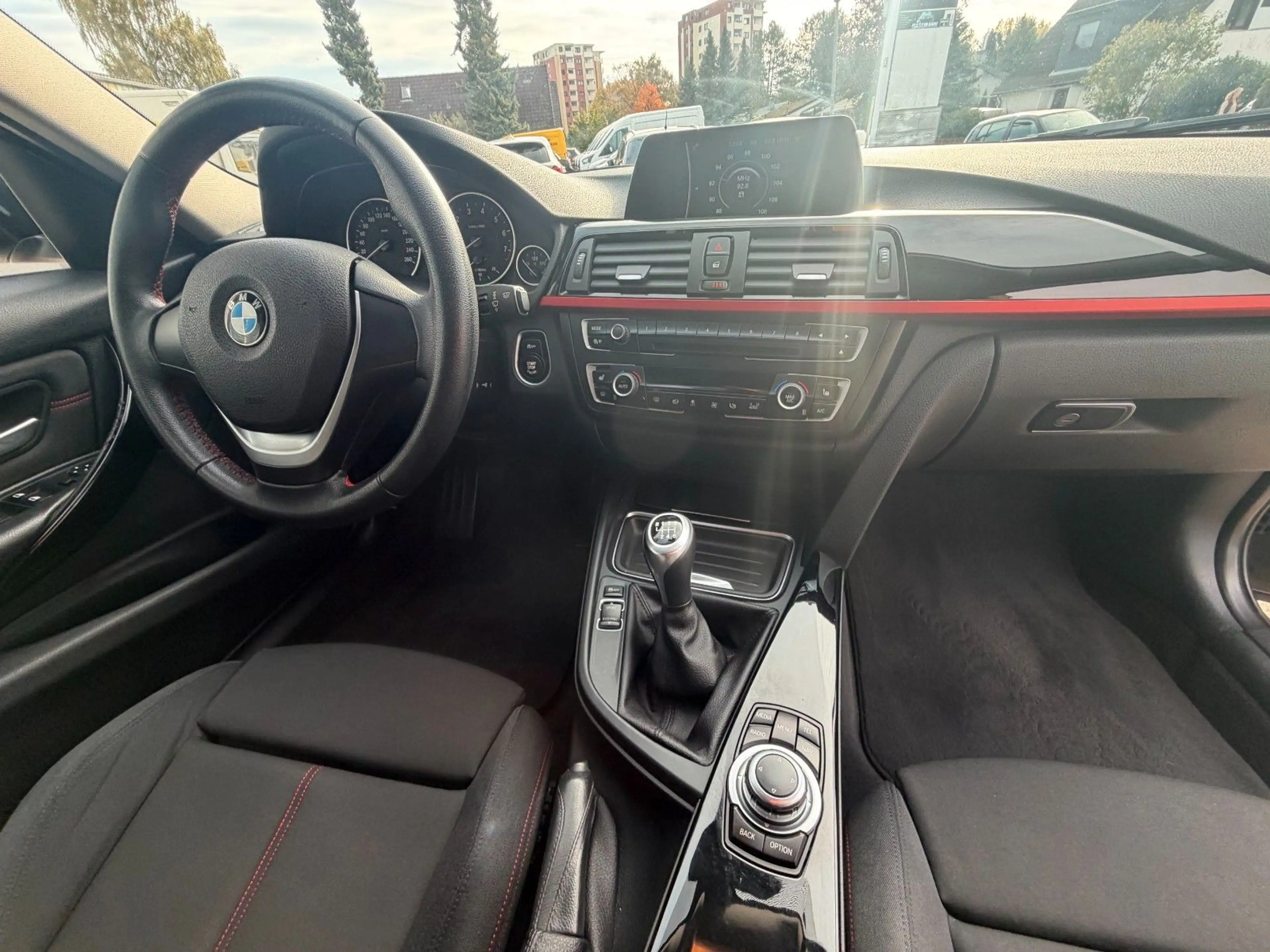BMW 316 i Touring Sport Line/Navi/Sitzheizung/PDC — photo 13