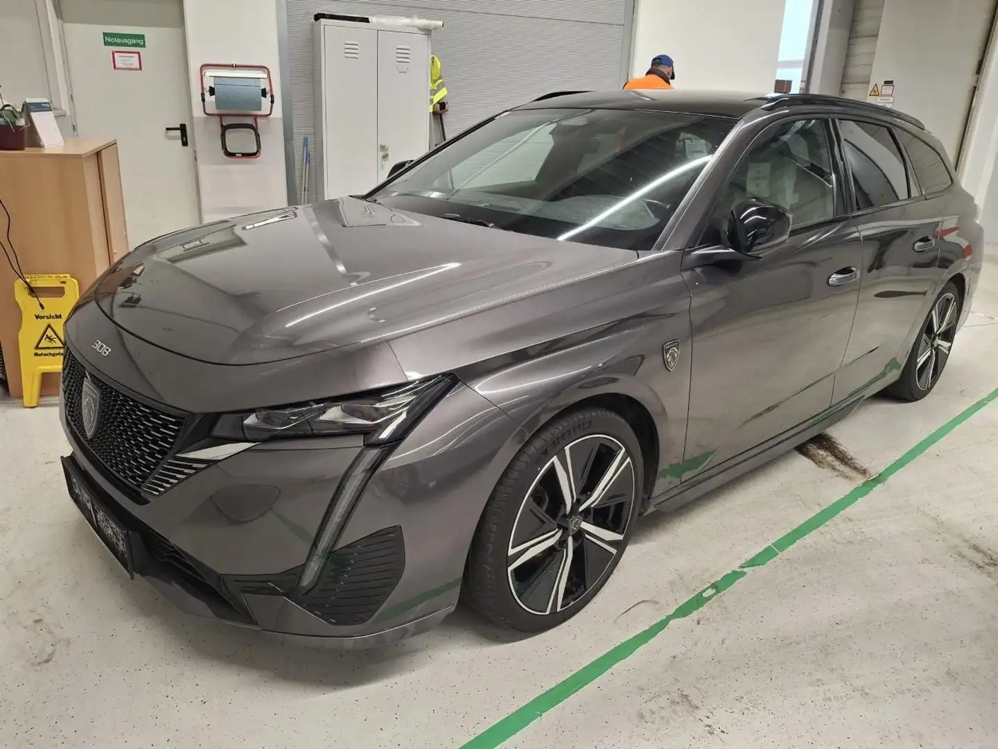 Peugeot 308 SW BlueHDI130 EAT8 * GT-Line* LEDER * PANO *LED - 1