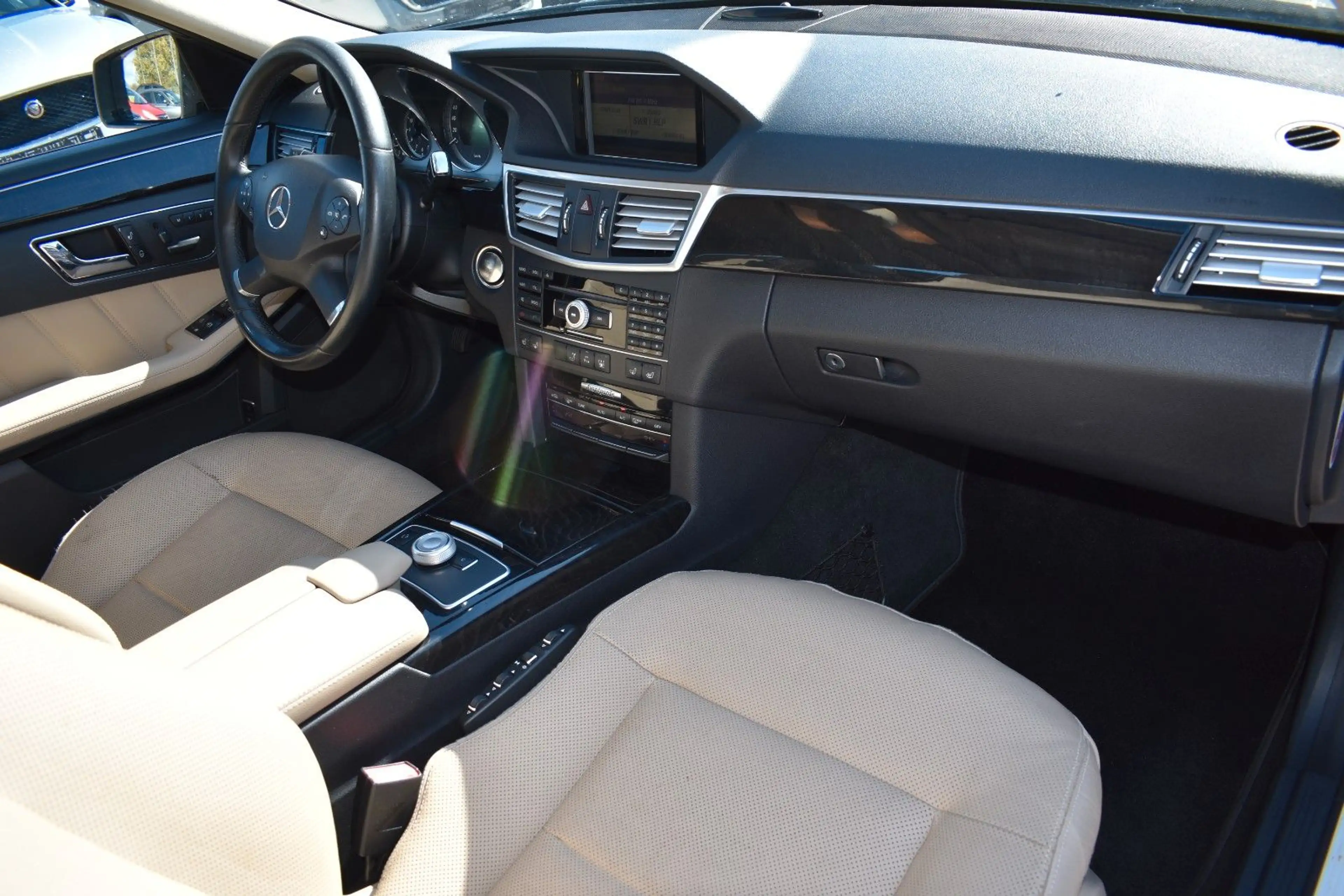 Mercedes-Benz E 350 CGI Limousine STH/AHK/MEMORY/KEYLESS — photo 7