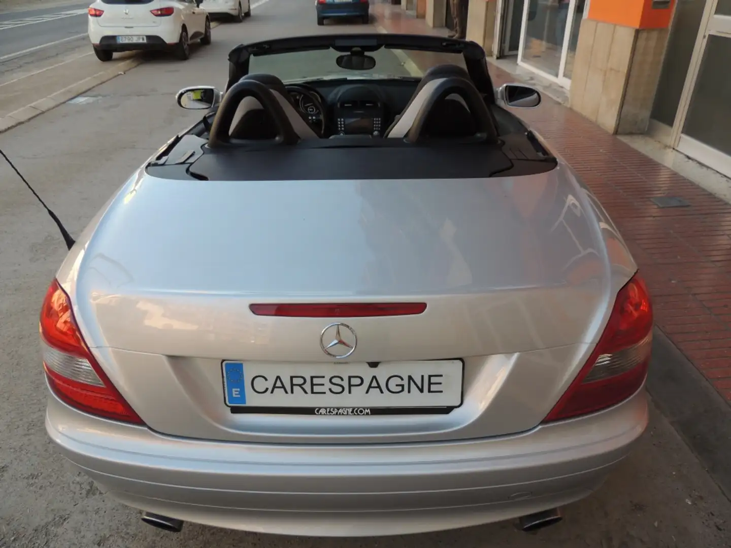 Mercedes-Benz SLK 200 Kompressor Plateado - 2