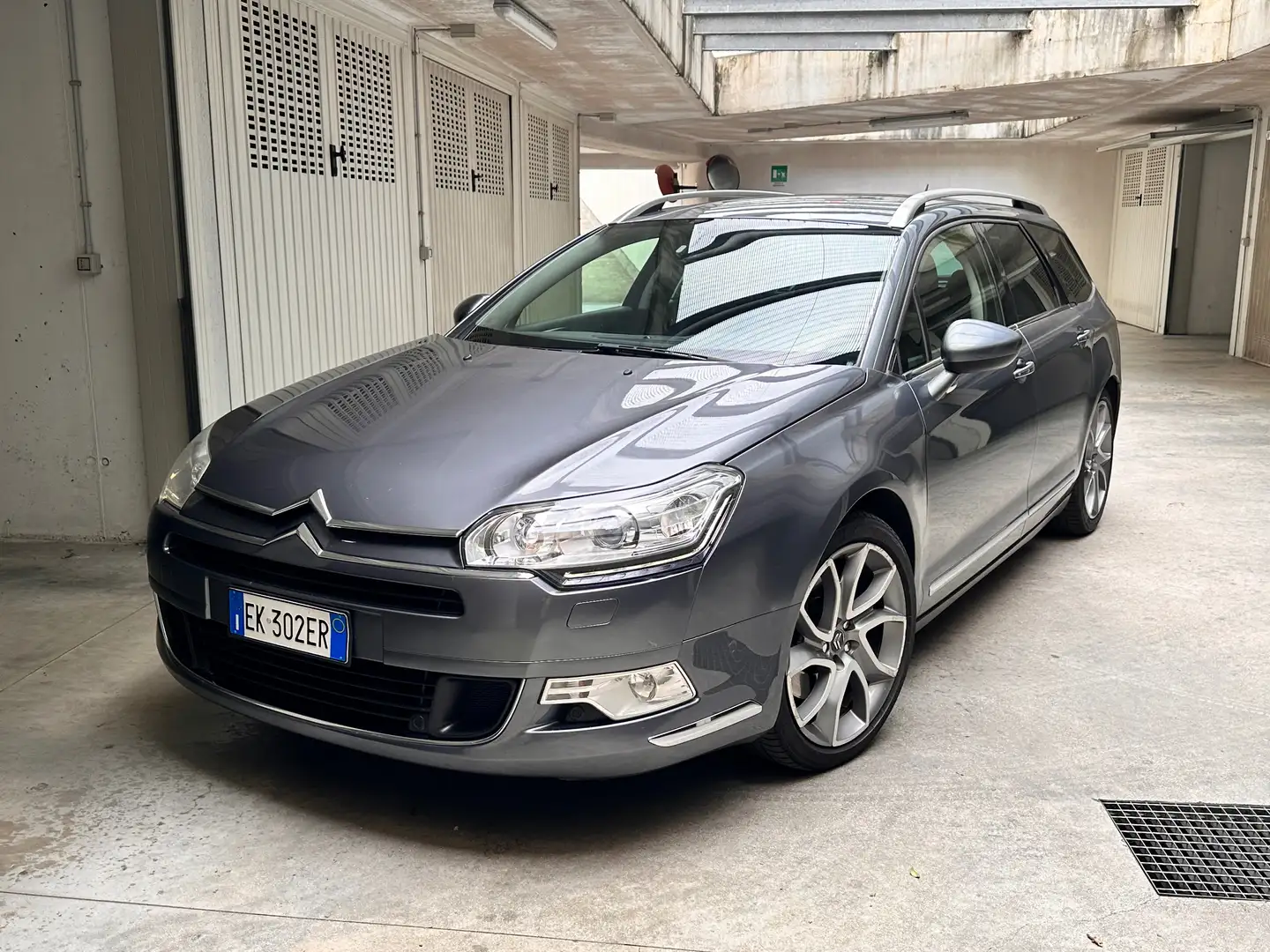 Citroen C5 Tourer 2.2 hdi Exclusive 200cv auto Szürke - 1