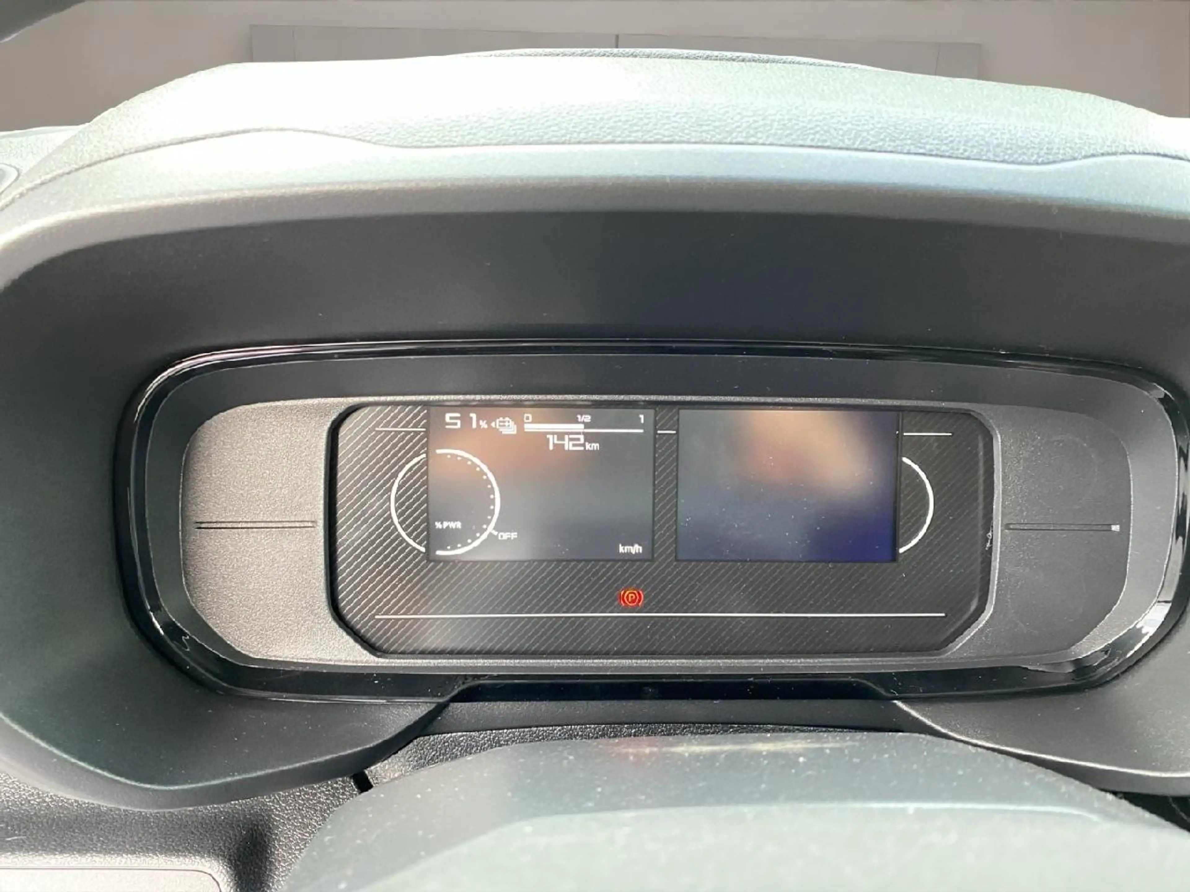 Opel Combo-e - e Basis — photo 11