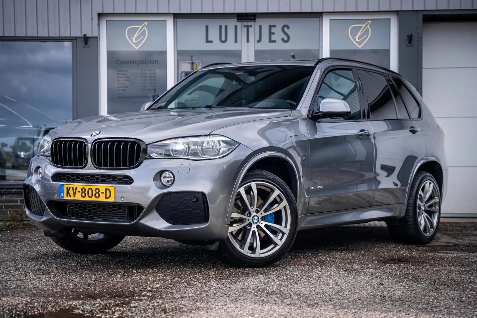 BMW X5 XDrive40e iPerf. M-Sport Pano-dak I Leder I HuD I Gris - 1