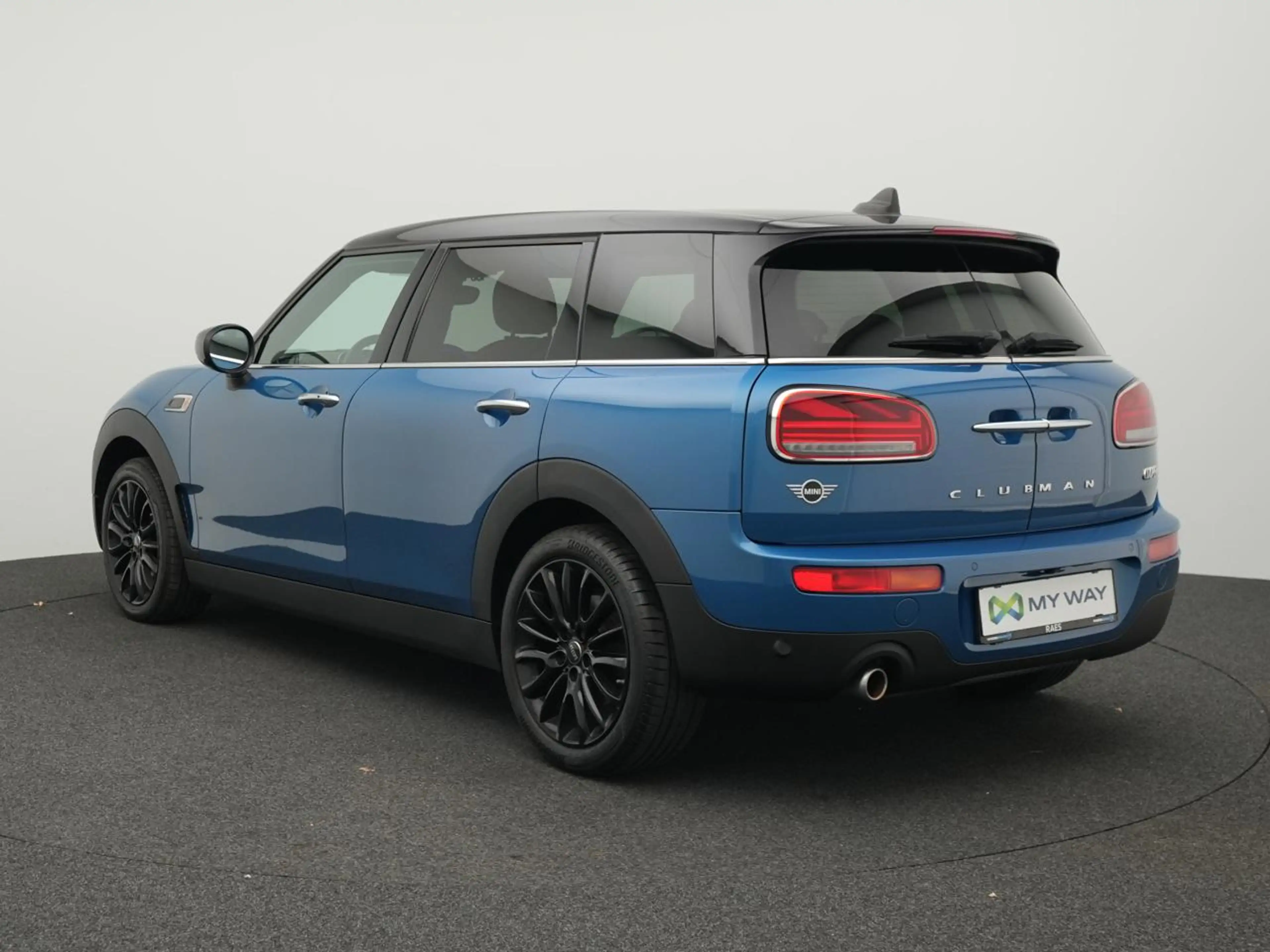 MINI Cooper Clubman 1.5A Cooper Leder / Camera / OPF (EU6AP) — photo 7