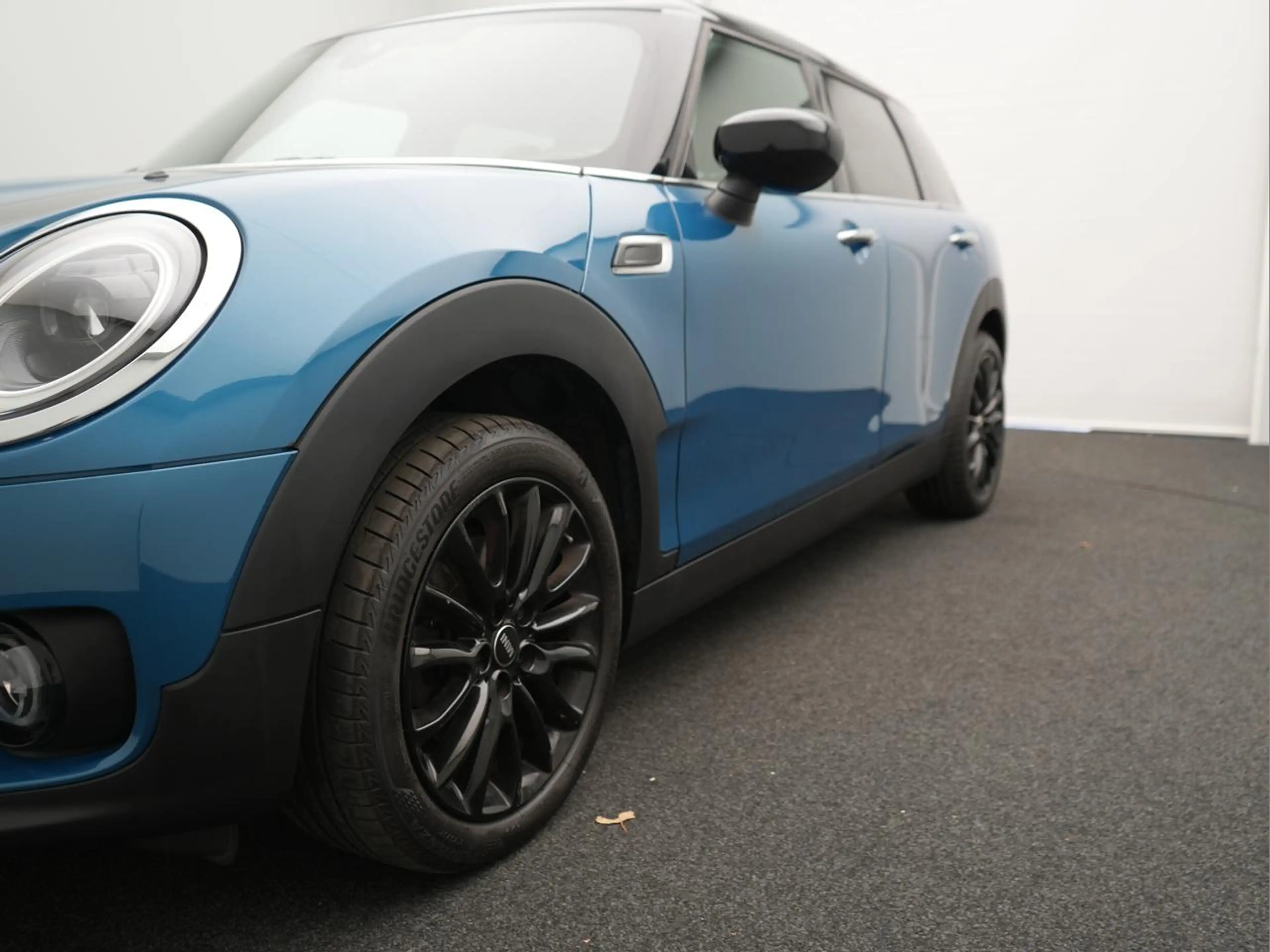 MINI Cooper Clubman 1.5A Cooper Leder / Camera / OPF (EU6AP) — photo 8
