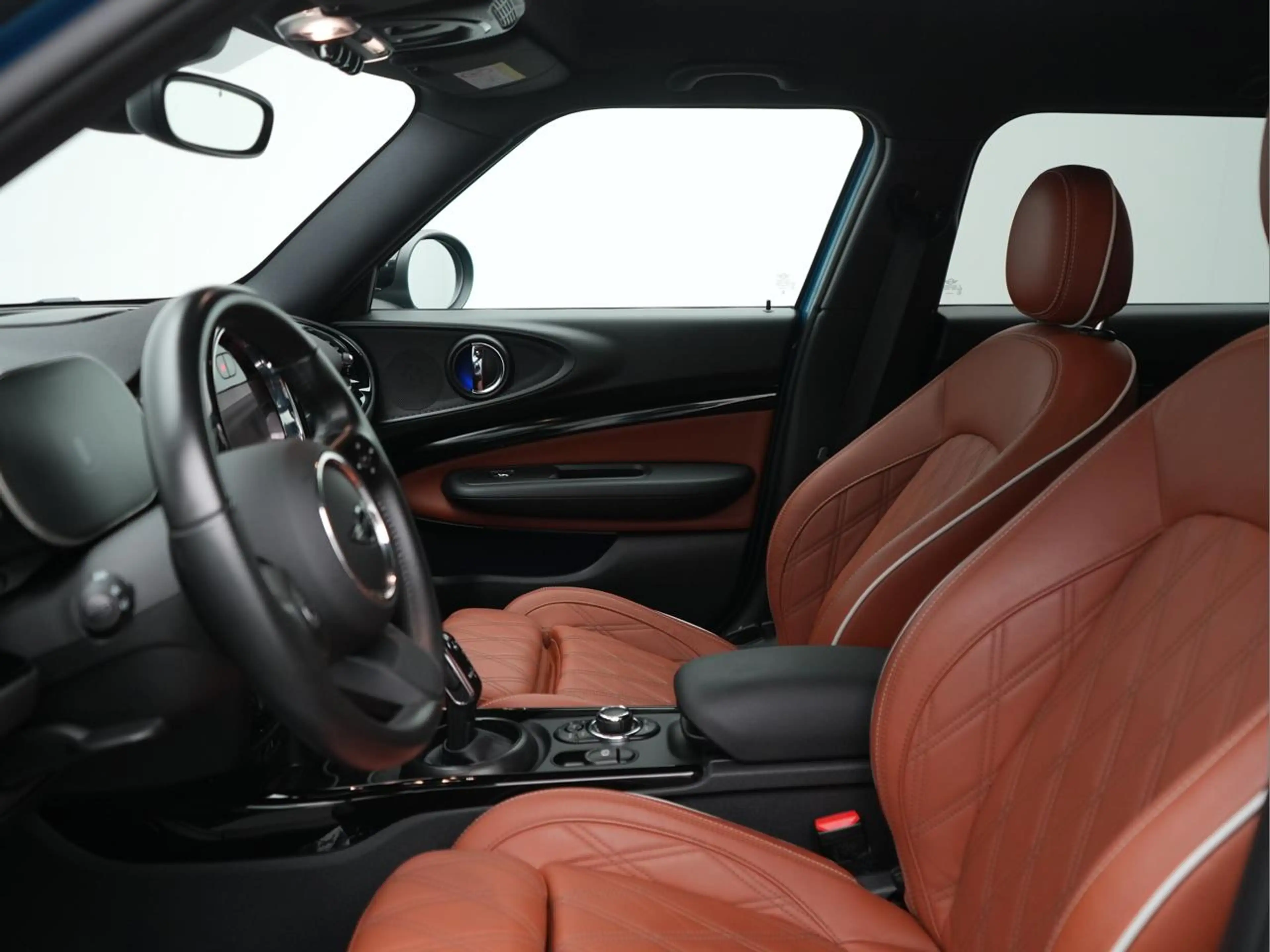 MINI Cooper Clubman 1.5A Cooper Leder / Camera / OPF (EU6AP) — photo 10