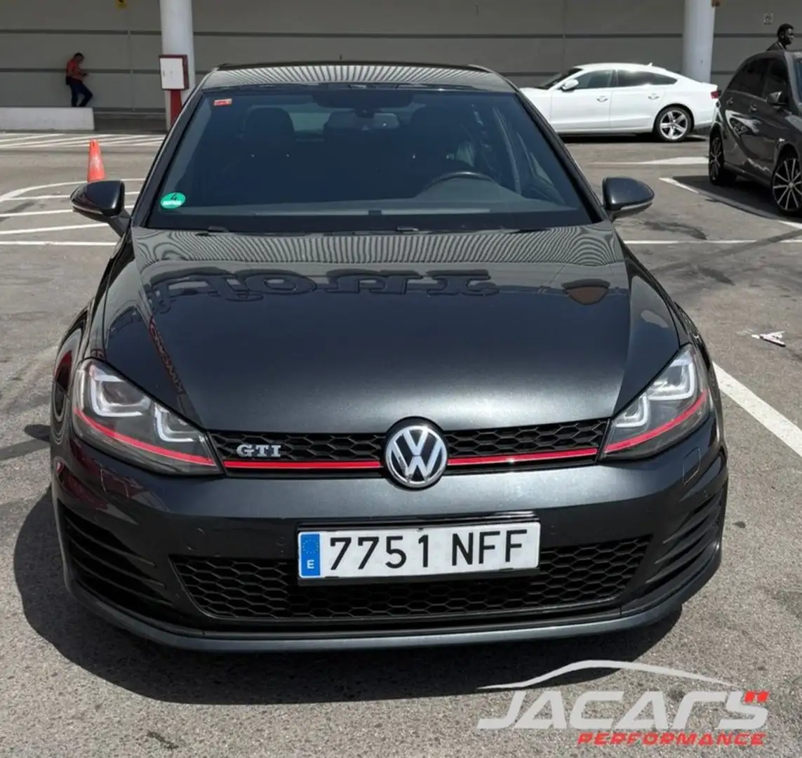 Volkswagen Golf GTI 2.0 TSI DSG6 169kW Negro - 1