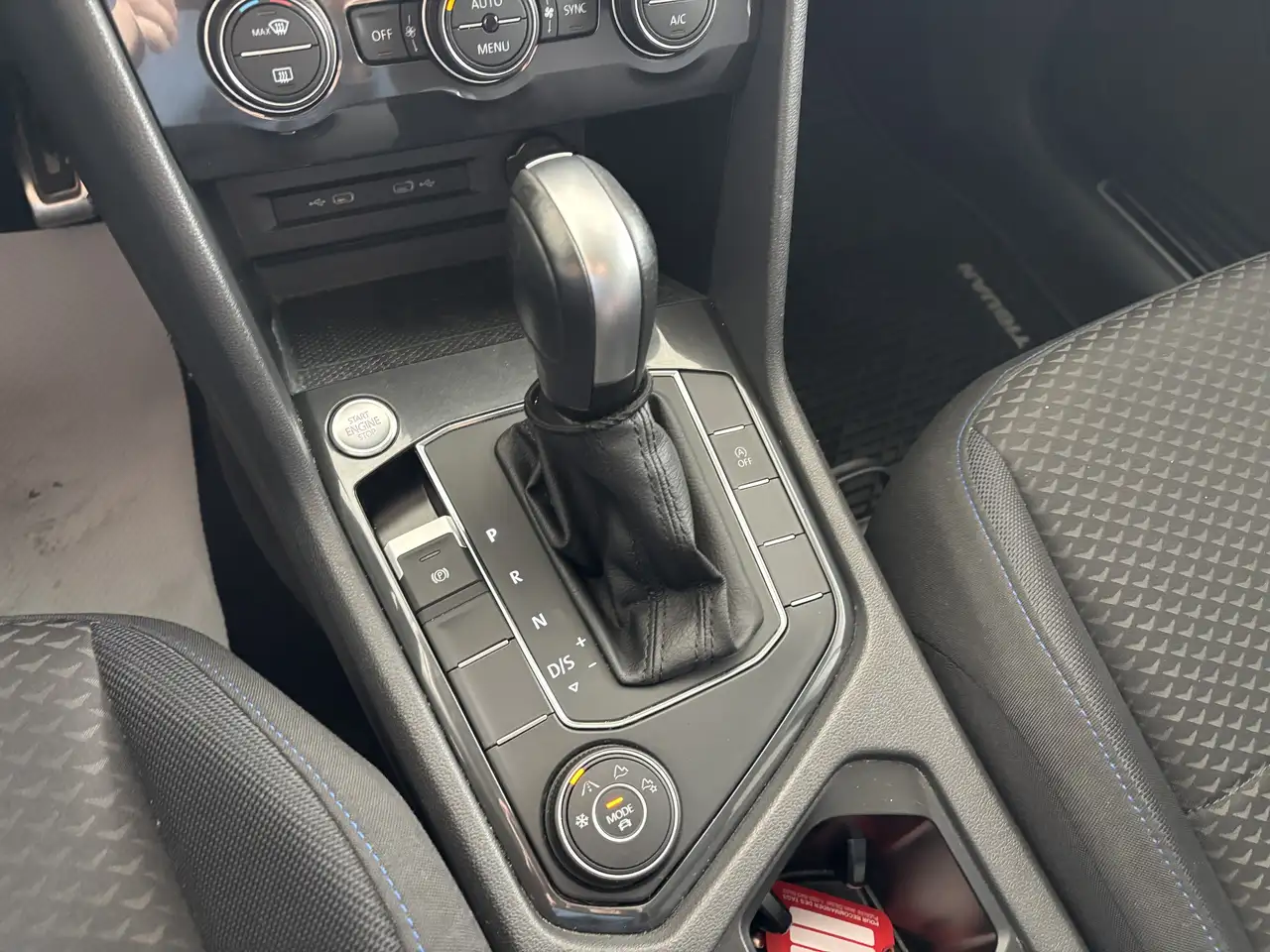 Volkswagen Tiguan снимка Volkswagen Tiguan