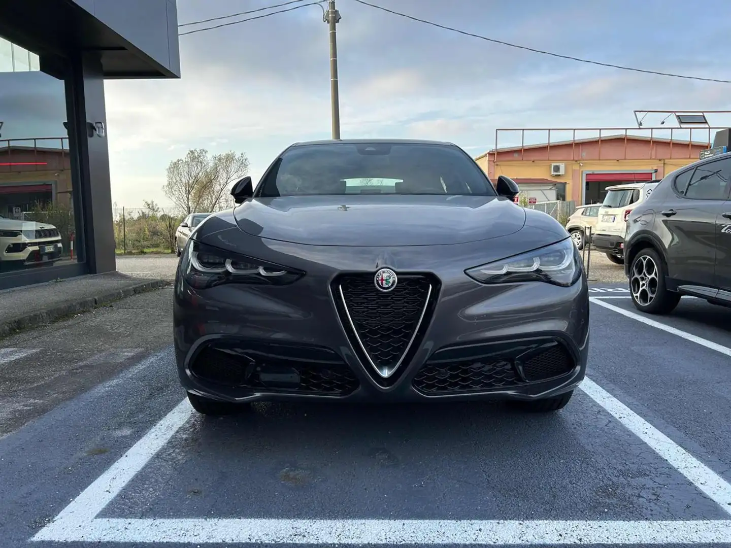 Alfa Romeo Stelvio 2.2 Turbodiesel 210 CV AT8 Q4 Ti Grigio - 2