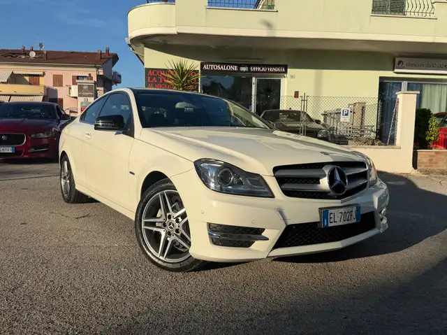 Mercedes-Benz C 220 Classe C - W204 2011 Coupe Coupe cdi (be) Avantgarde