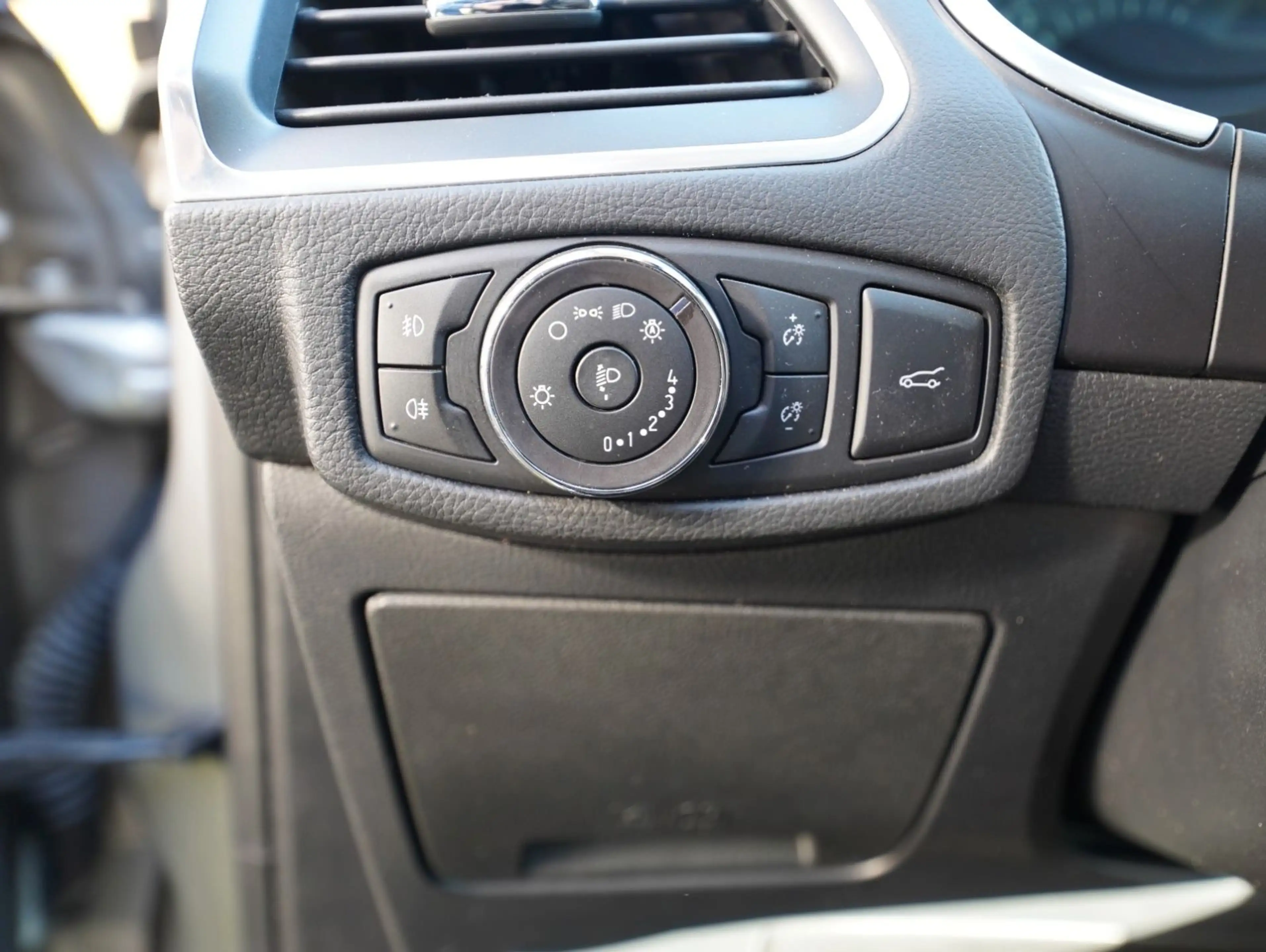 Ford S-Max S-MAX Titanium — photo 15