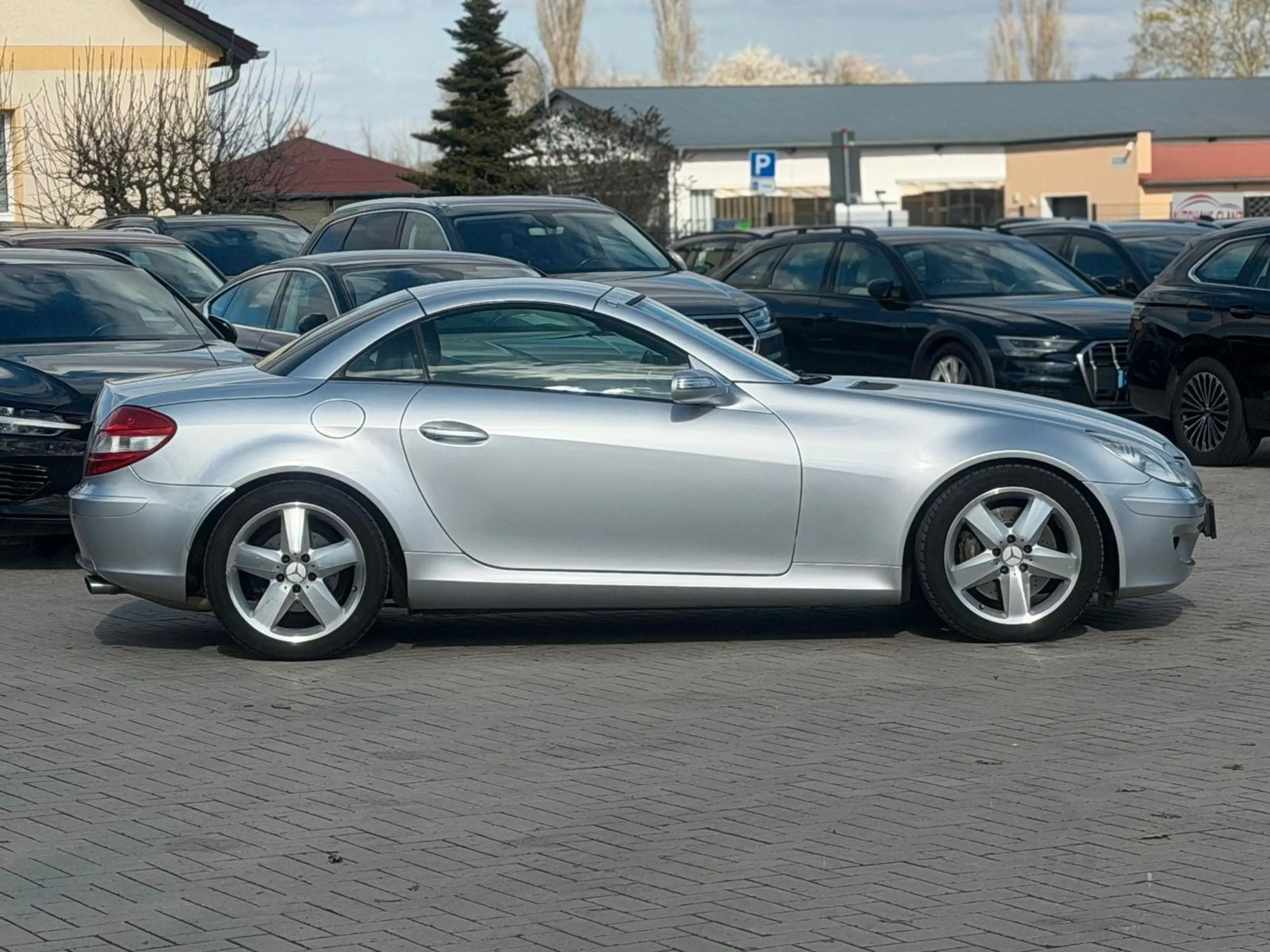 Mercedes-Benz SLK 350 SLK Roadster SLK 350 — photo 6