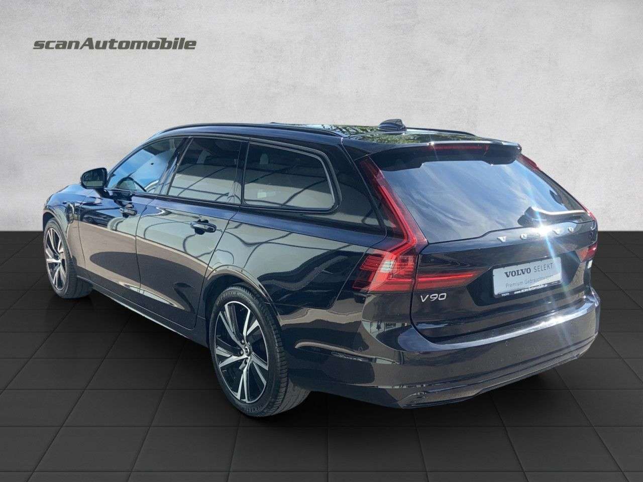 Volvo V90