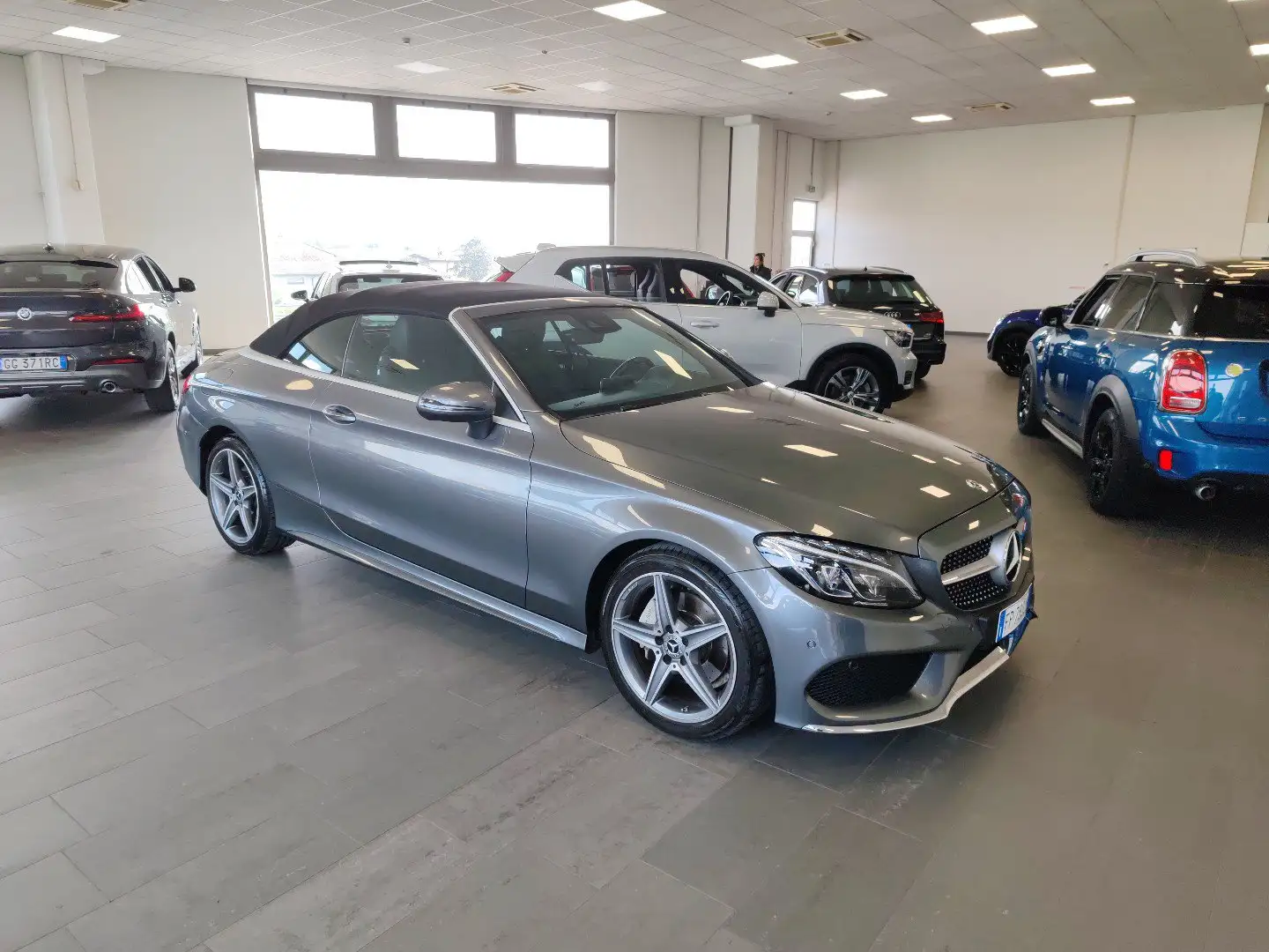 Mercedes-Benz C 200 Cabrio Premium Plus Auto Navi Pelle+Alcantara Grigio - 2