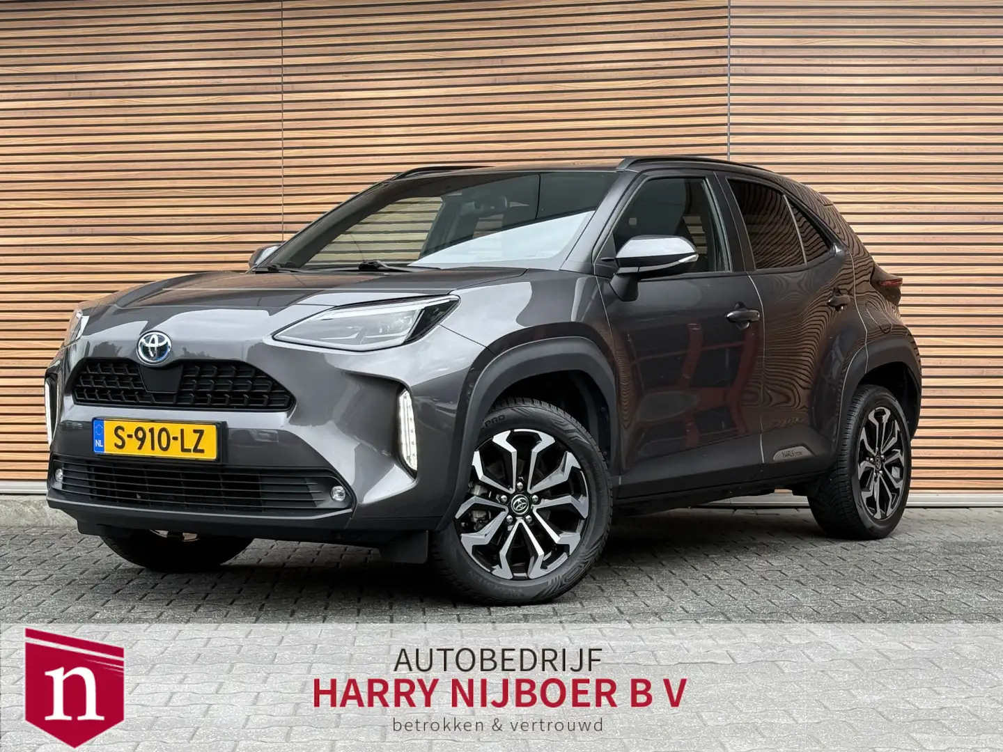 Toyota Yaris Cross 1.5 Hybrid Dynamic Navi / Camera / Lm velg / Cruis Gris - 1
