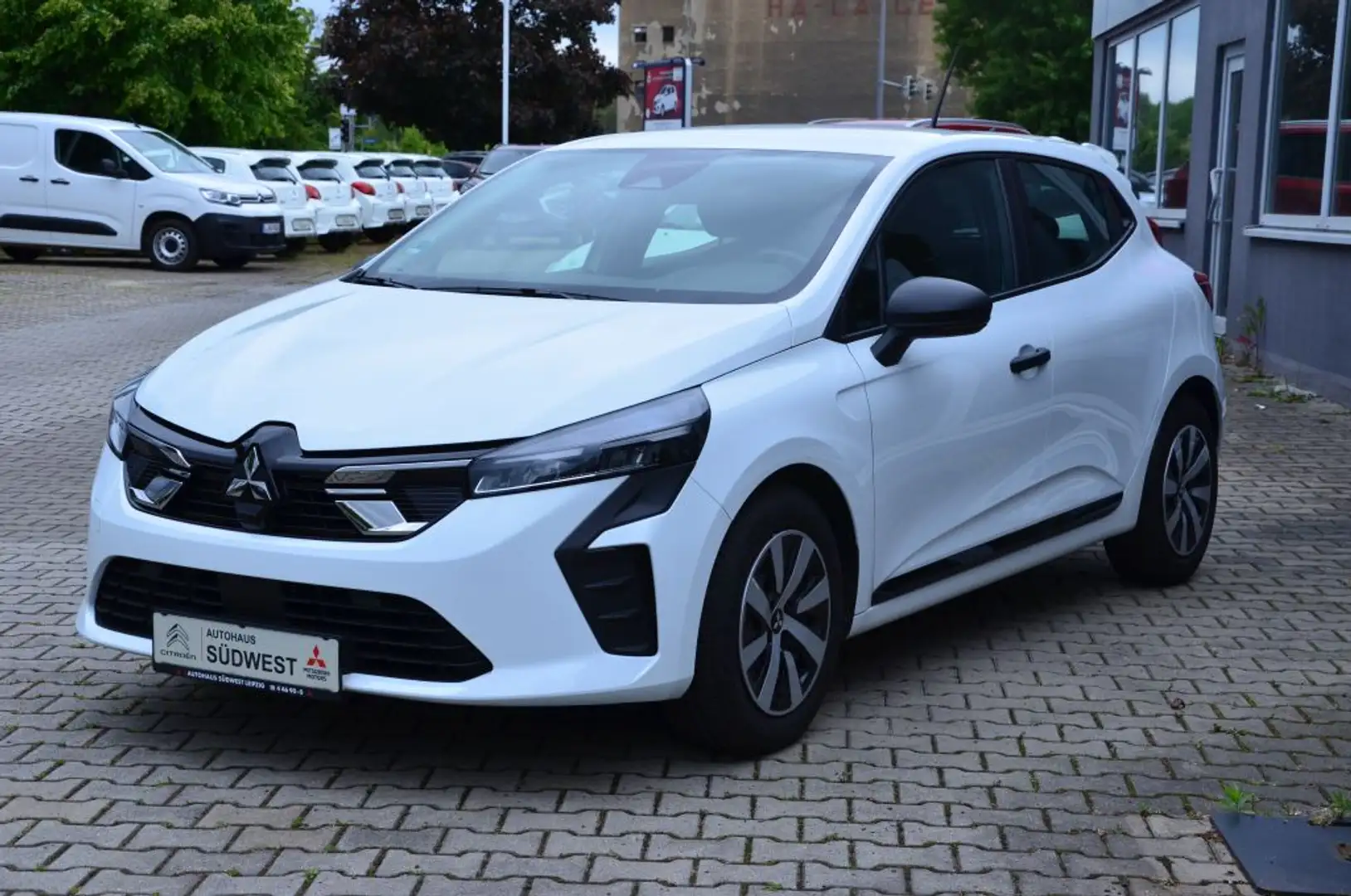 Mitsubishi Colt 1.0 BASIS Weiß - 2