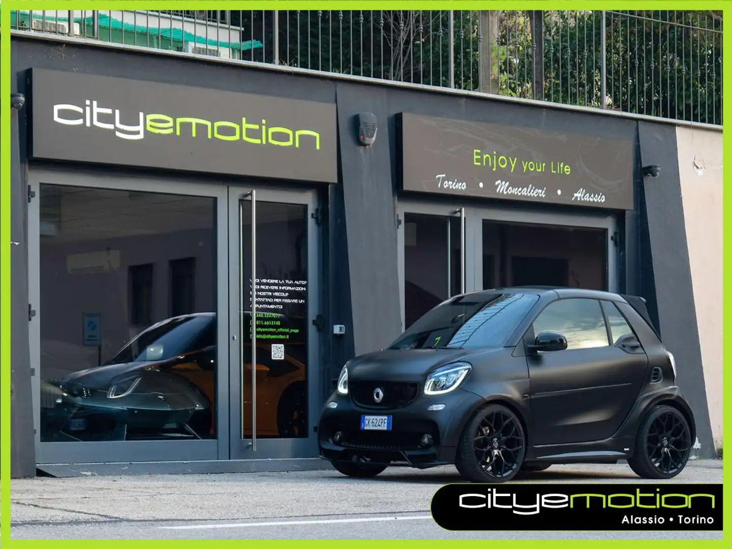 smart forTwo BRABUS ULTIMATE 125 **NEOPATENTATI **OMOLOGATA Negro - 1