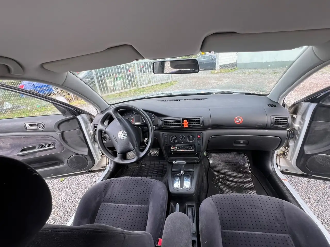Volkswagen Passat 1.6 Auto Basis, foto 3