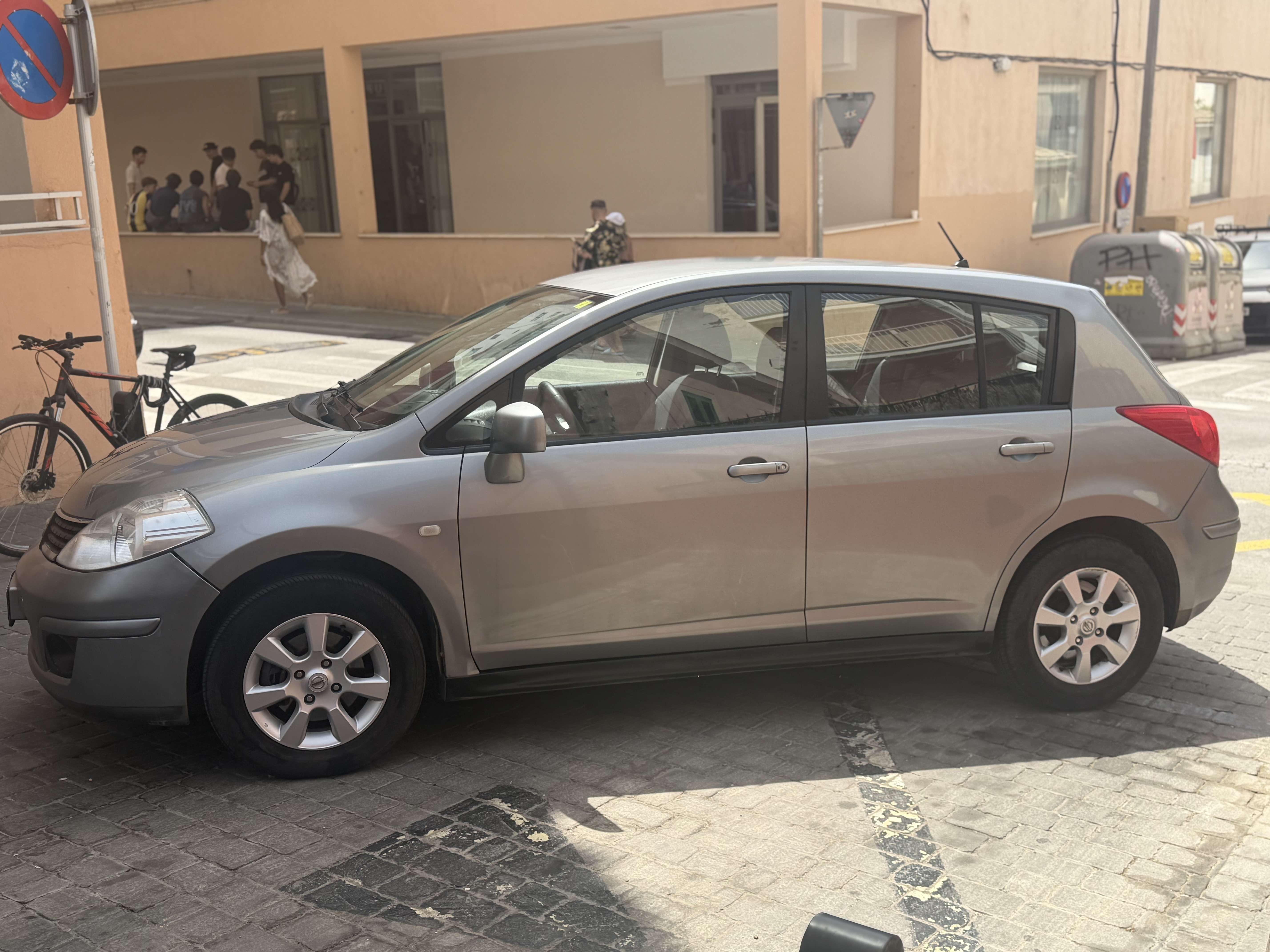 Nissan Tiida 1.5dCi Acenta - foto 1