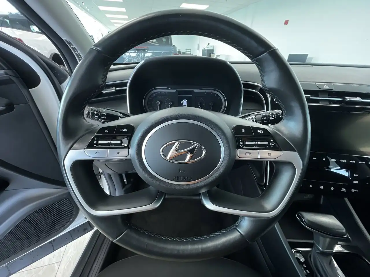 Hyundai TUCSON снимка Hyundai TUCSON