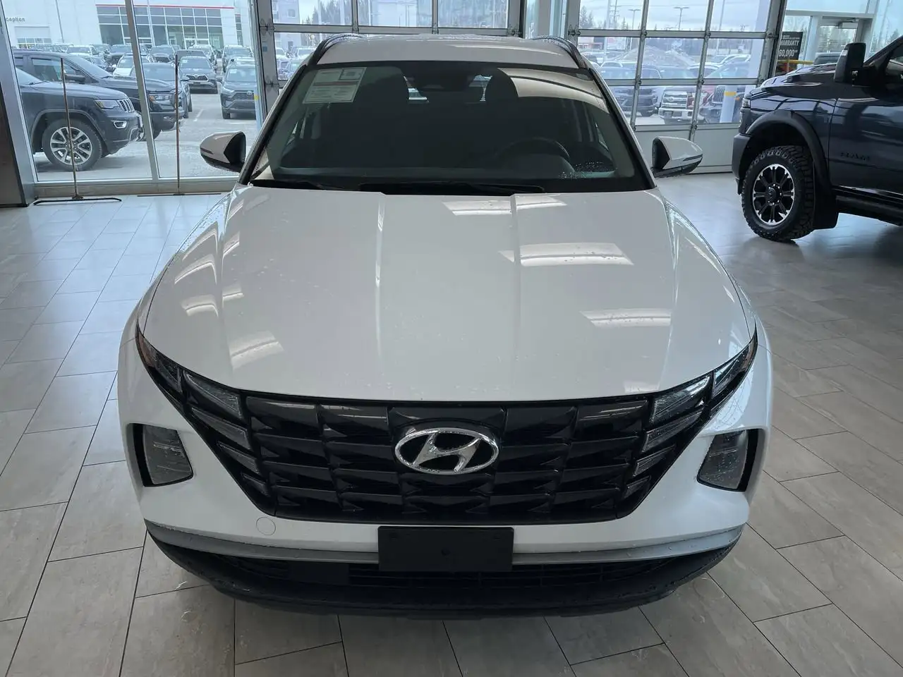 Hyundai TUCSON снимка Hyundai TUCSON