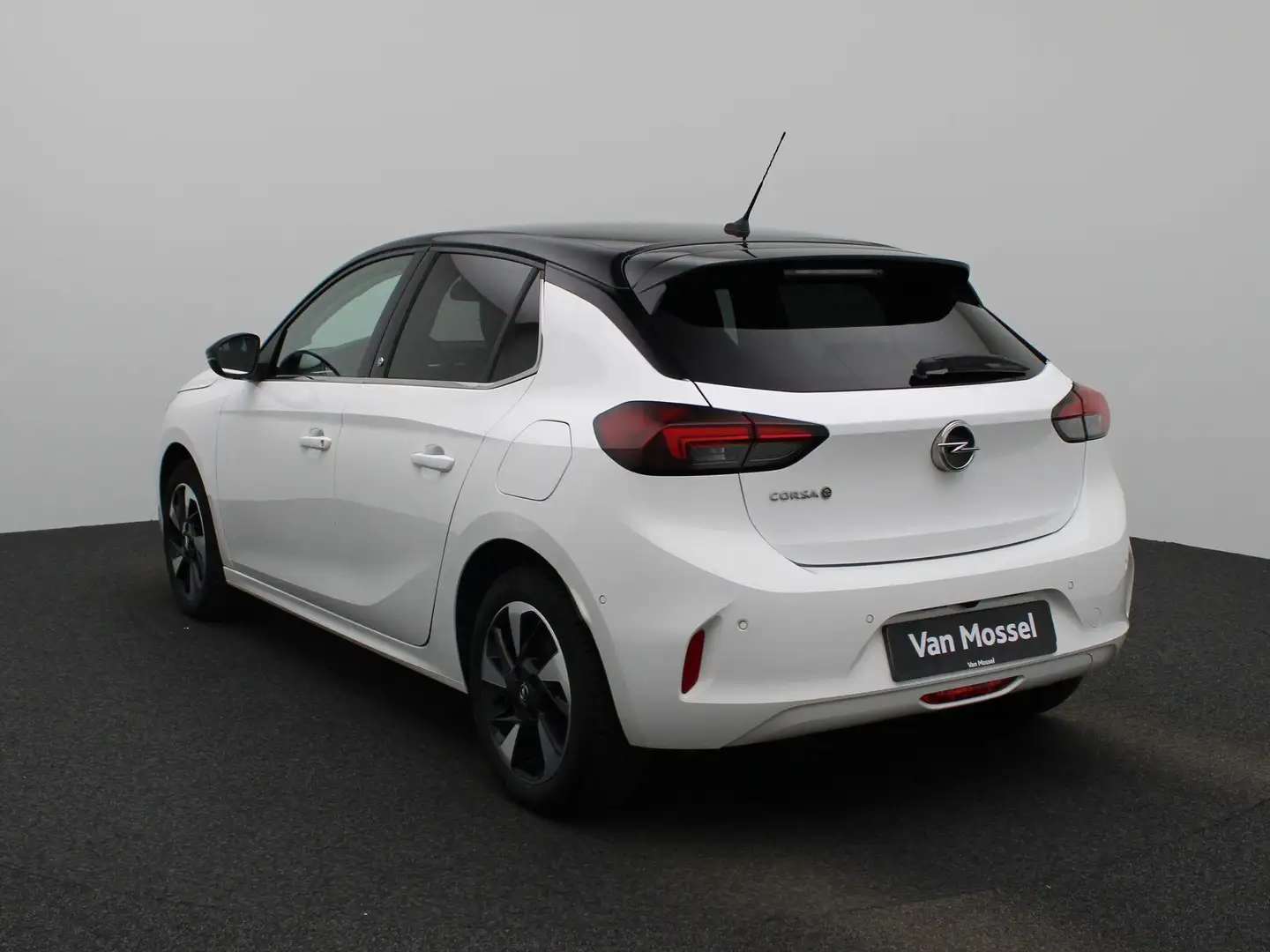 Opel Corsa-e Elegance 50 kWh | 136pk | 3 Fase | Navigatie | Par Wit - 2