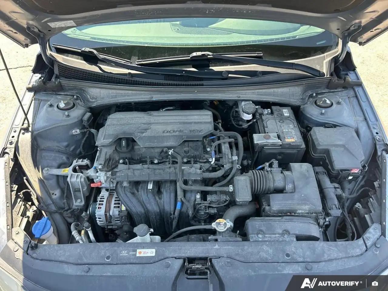 Hyundai ELANTRA снимка Hyundai ELANTRA