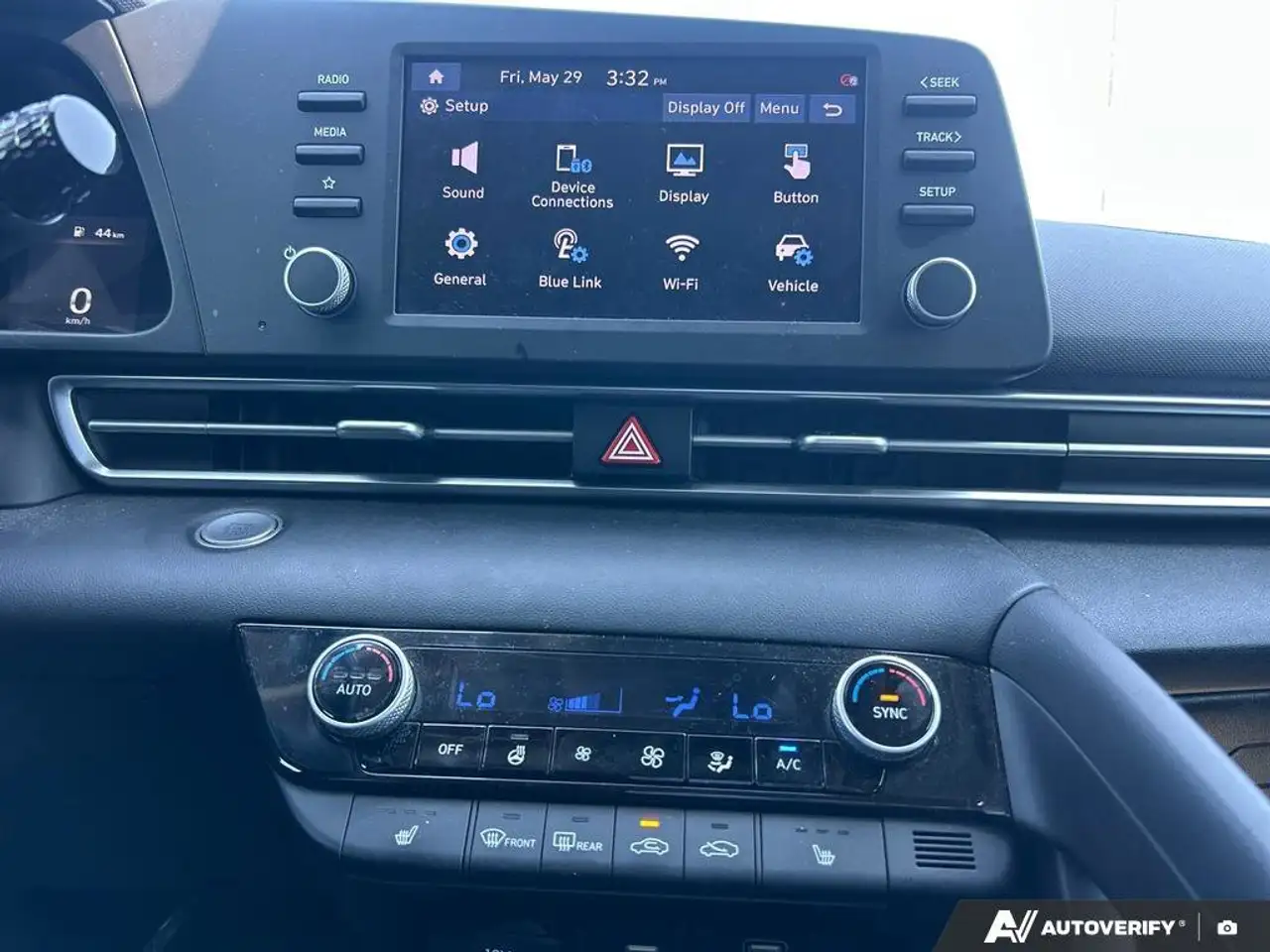 Hyundai ELANTRA снимка Hyundai ELANTRA