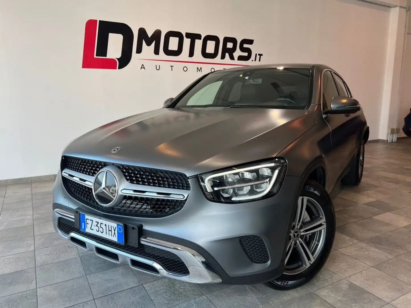 Mercedes-Benz GLC 200 d 4Matic Coupé Sport Grigio - 2