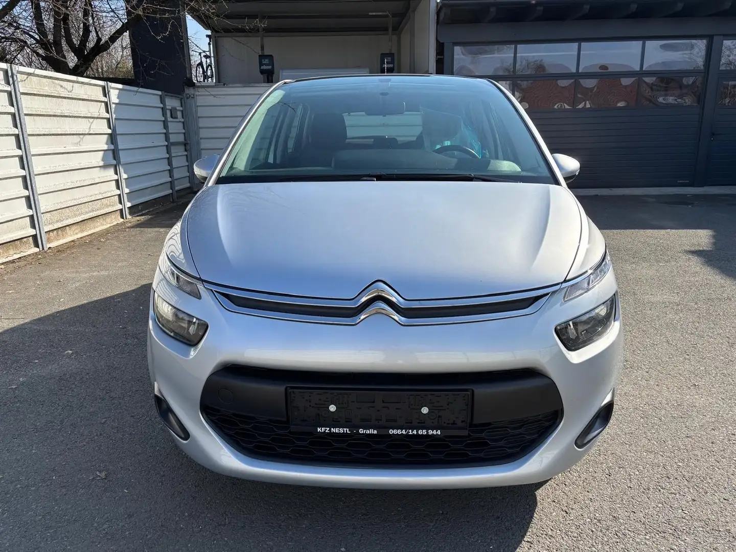 Citroen C4 Picasso e-HDi 115 Silver Edition Schwarz - 2