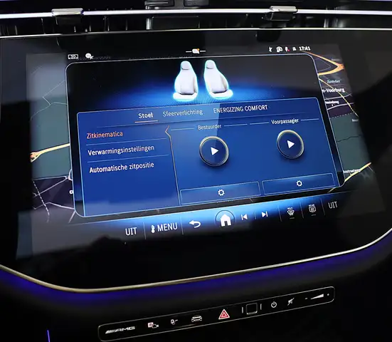 Mercedes-Benz E-Class view 14