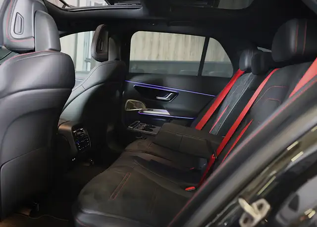 Mercedes-Benz E-Class view 13