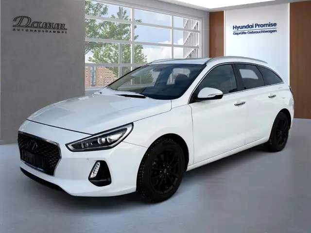 Hyundai i30 cw 1,4B Turbo Premium Navi