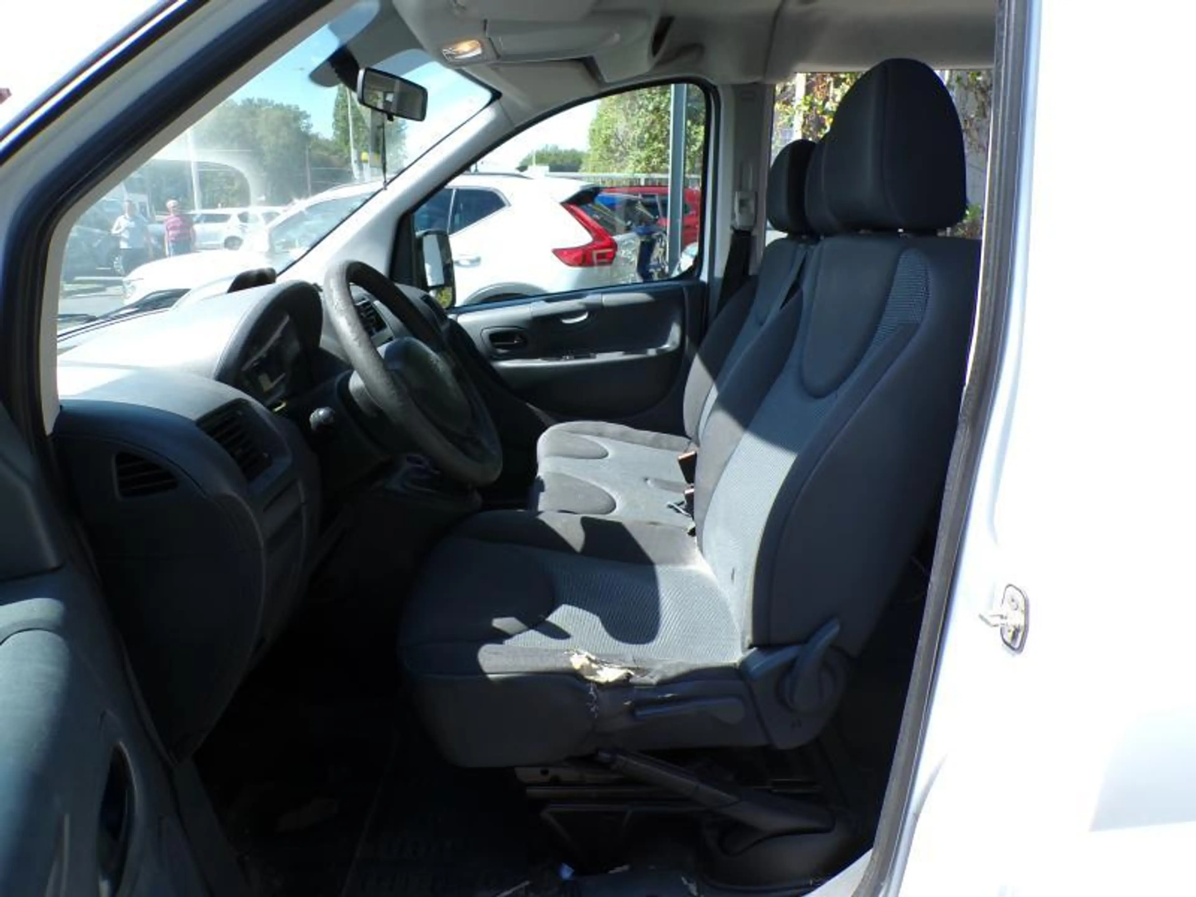 Peugeot Expert 2.0 HDi 128cv 6pl blanc 05/16 Airco Capteurs — photo 6
